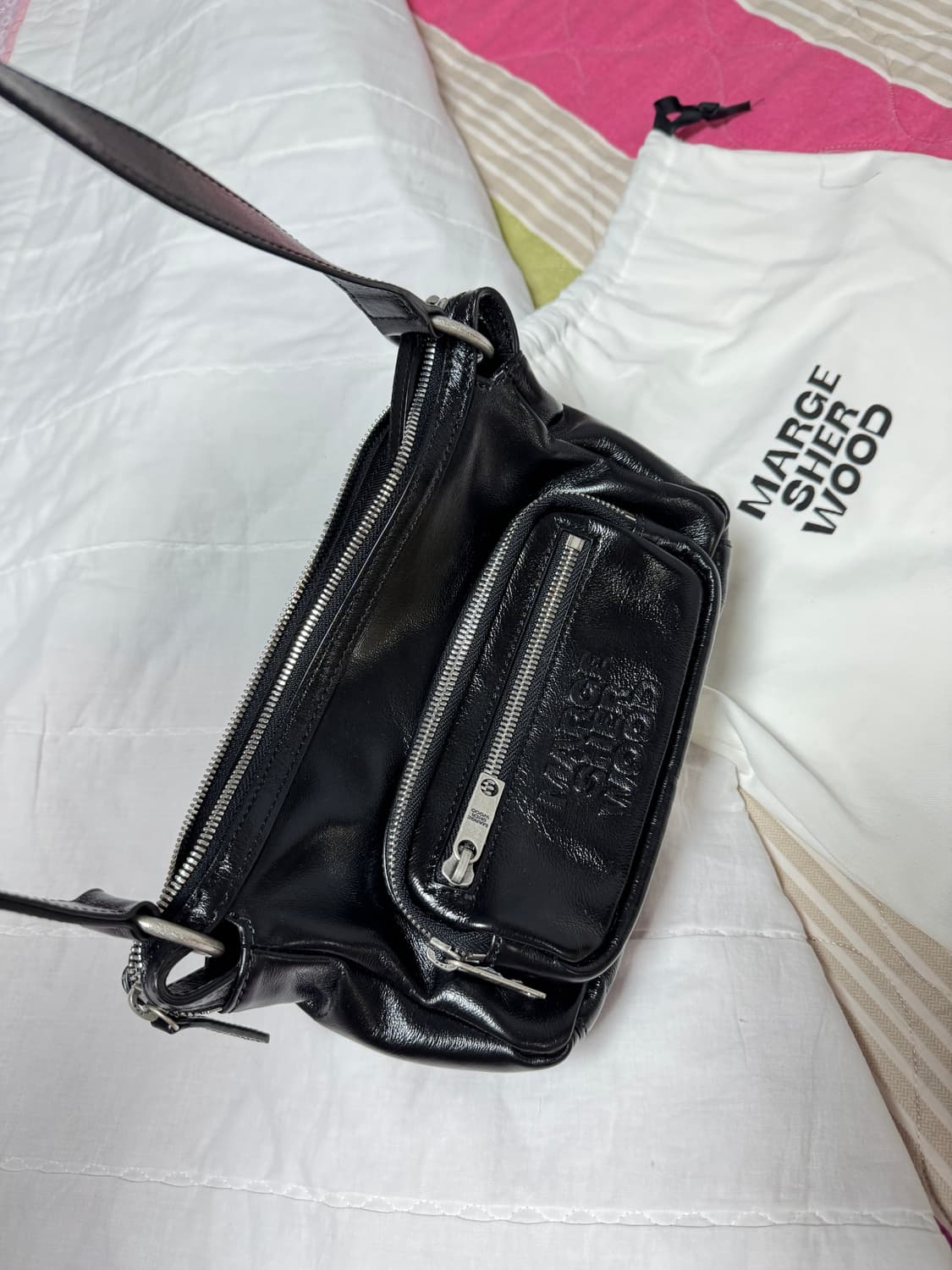 마지셔우드 크로스백 상품이미지2