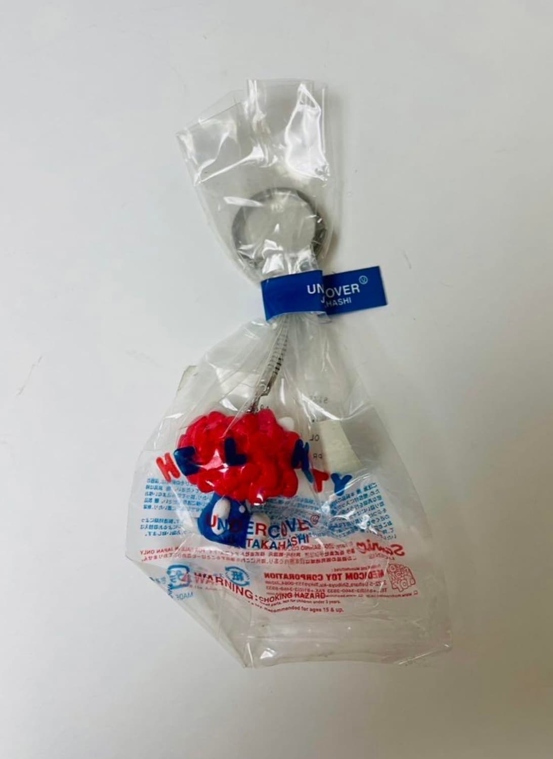 언더커버x헬로키티 키링 상품이미지1