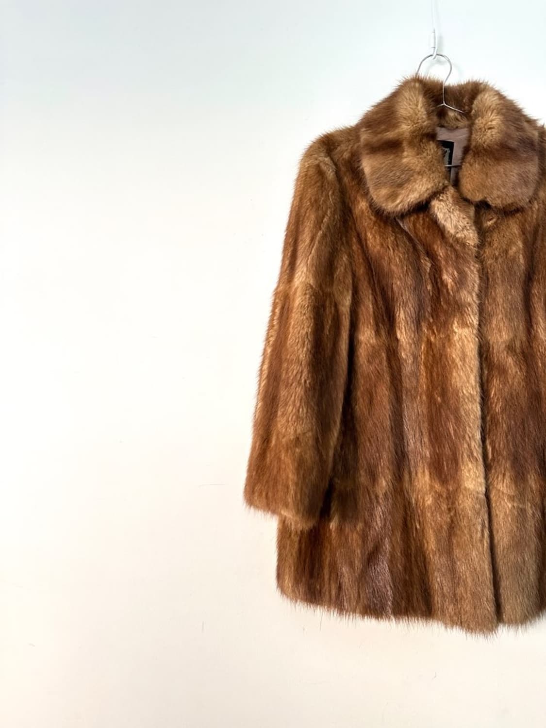 Orange brown muskrat fur jacket 상품이미지2