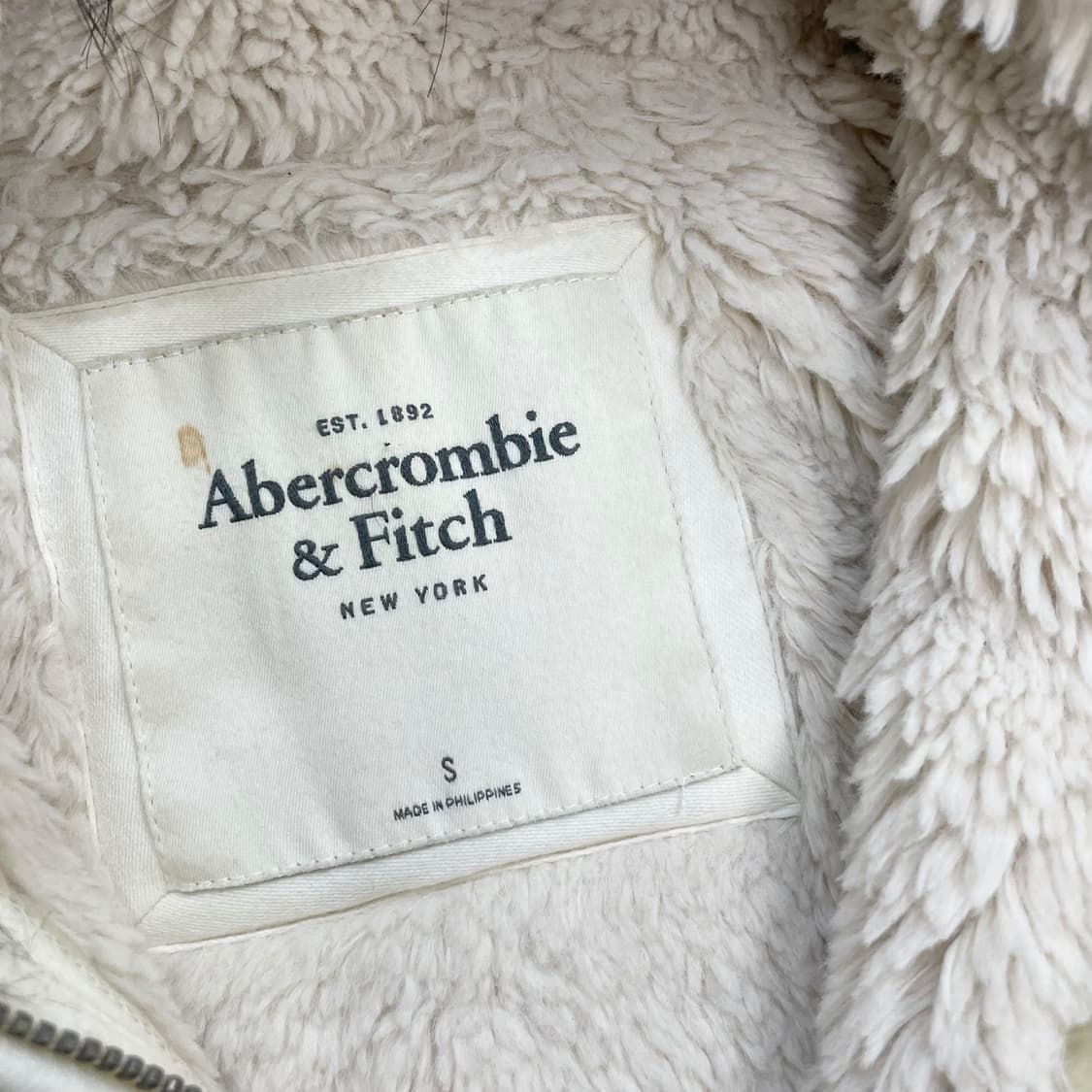 아베크롬비 울프죠 퍼 후드집업 화이트 상품이미지4