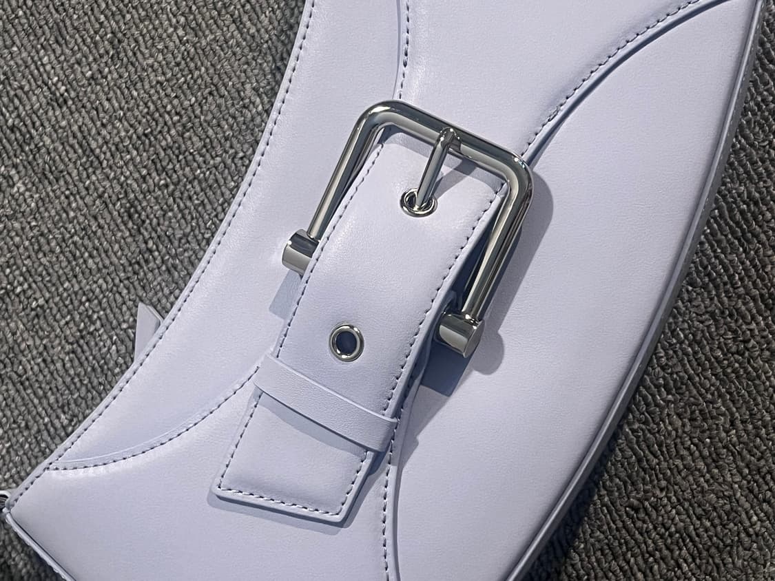 오소이 osoi BELTED BROCLE_SMALL_PALE BLUE 상품이미지2