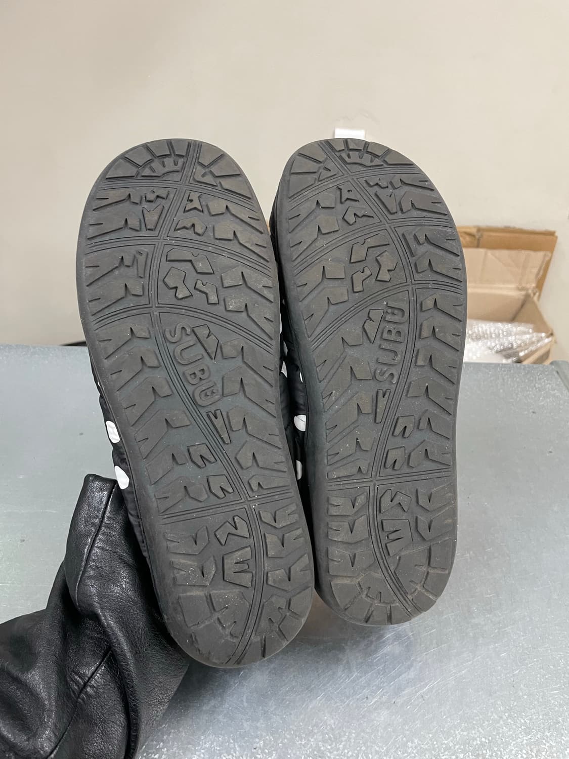 스부 오리지널 윈터 패딩샌들 265 상품이미지6