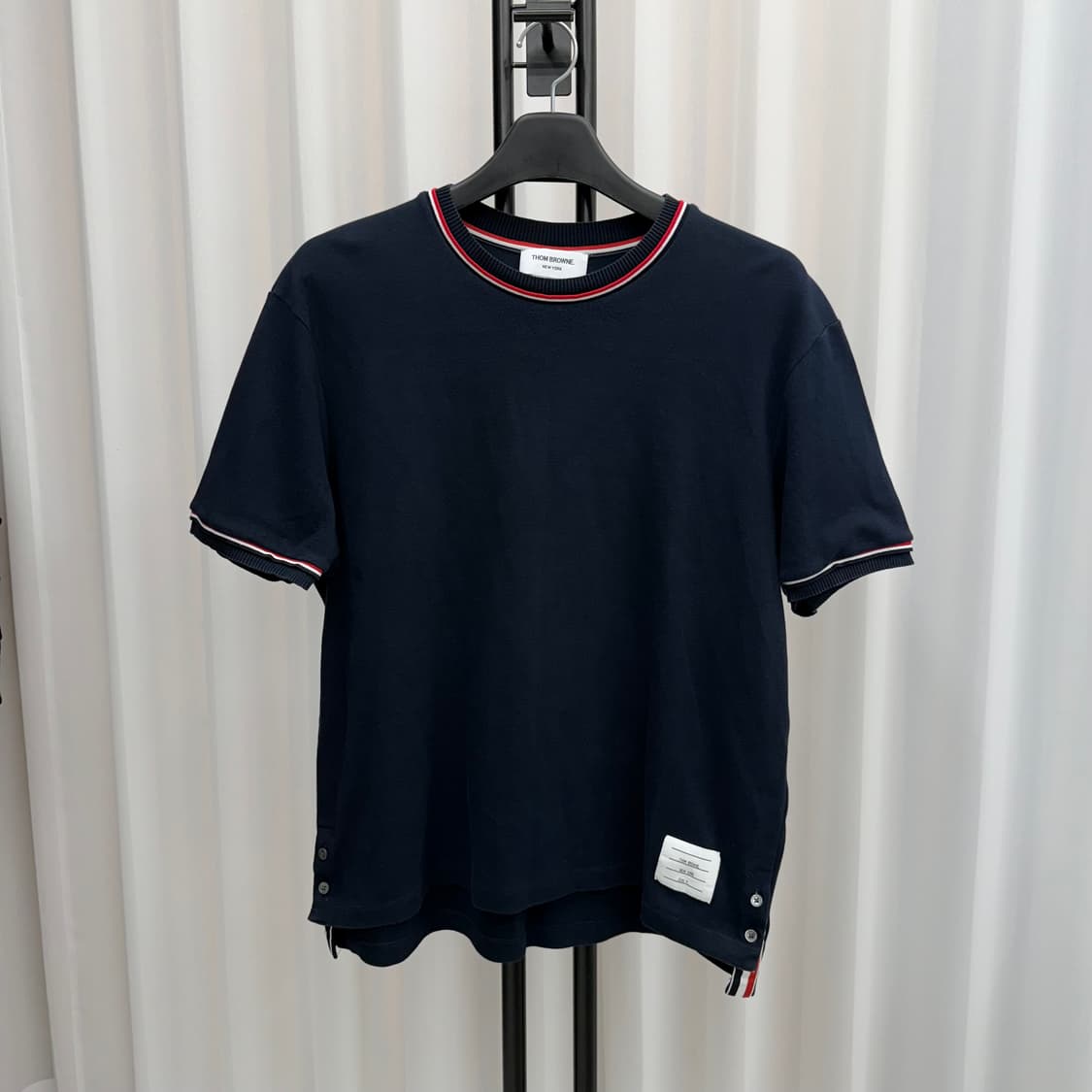 [4] 톰브라운 밀라노 스트라이프 반팔티 상품이미지1