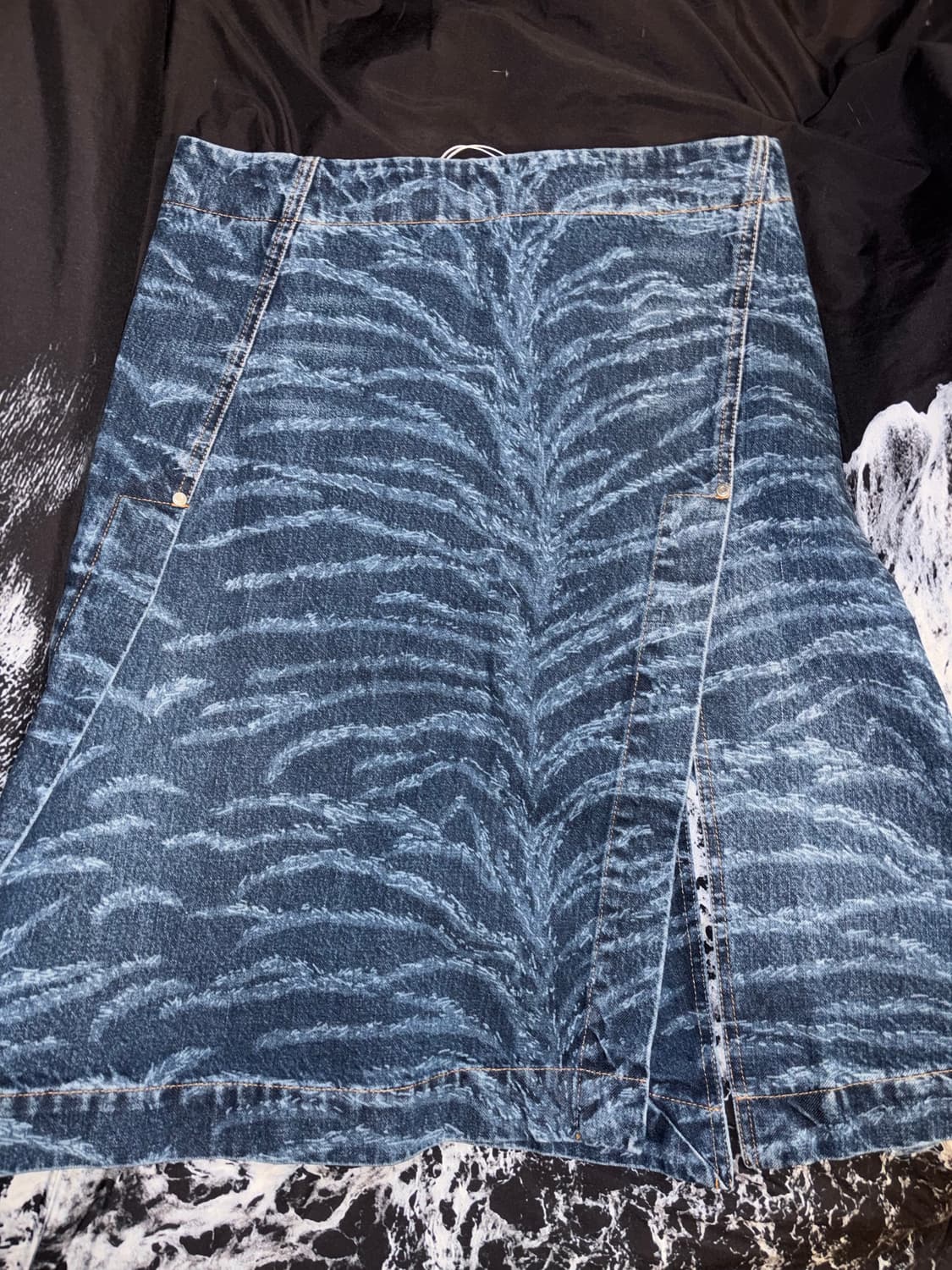 알렉산더왕 타이거워싱 스커트 상품이미지2