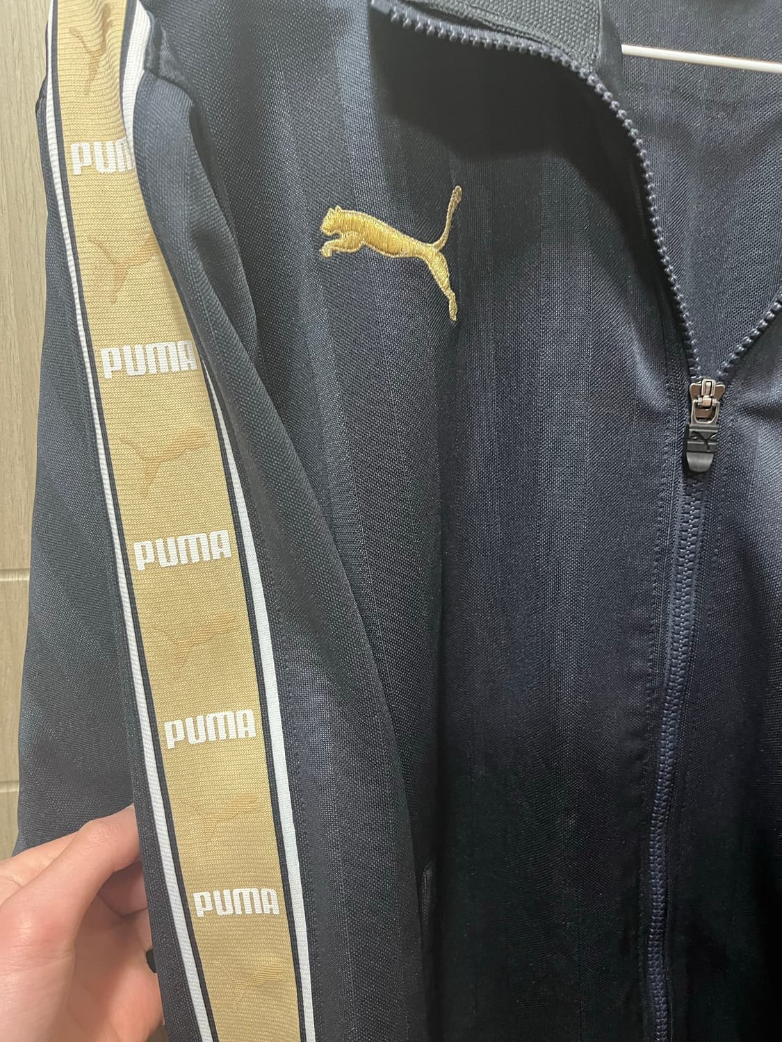 푸마 블랙 골드 트랙탑 져지 L 상품이미지2