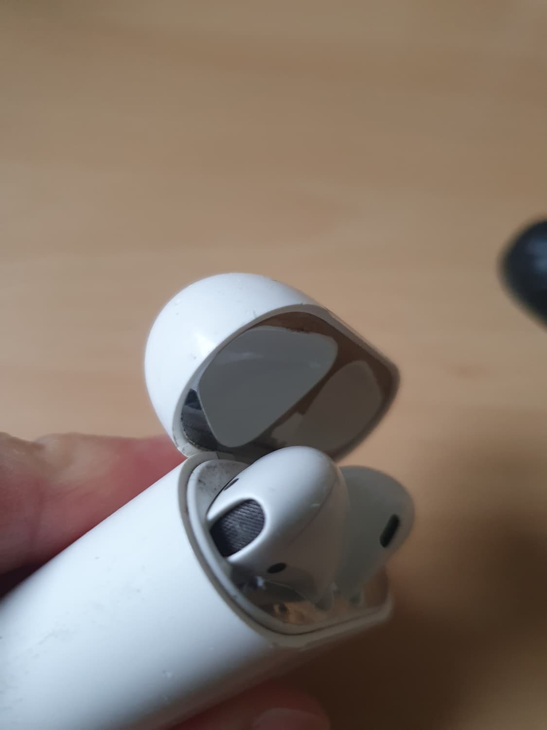 정품 에어팟 2세대 무선 (일괄판매) 상품이미지4