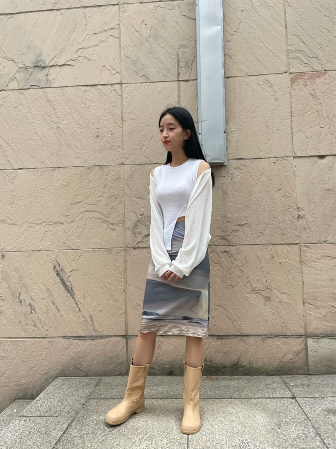 위크데이위켄드 graphic multi top, skirt 멀티탑 스커트 상품이미지7