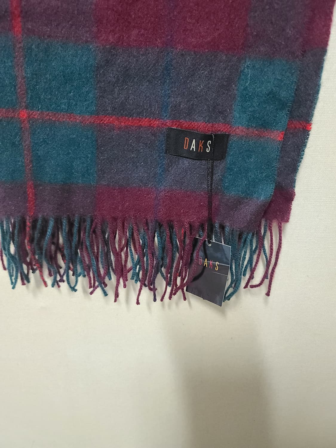 새상품 닥스 체크 울 머플러 상품이미지4