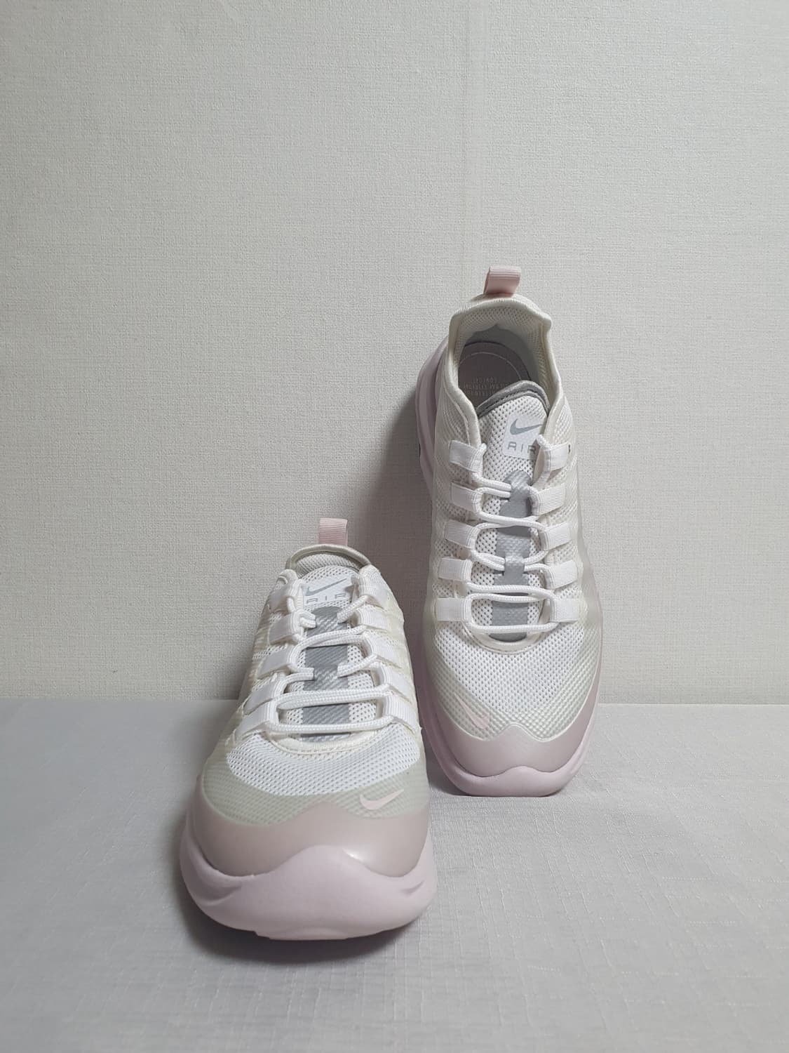 나이키 에어맥스 액시스 화이트 베얼리로즈 240mm 상품이미지7