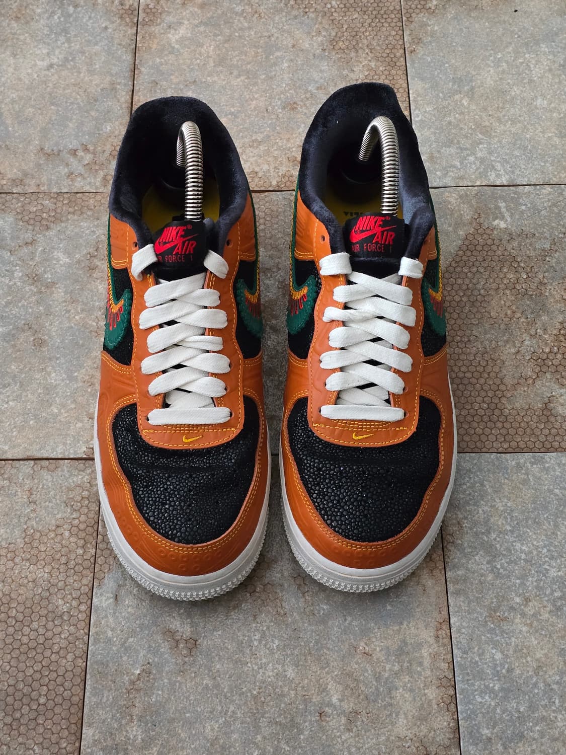 (260)나이키 에어포스 1 07 lx 시엠프레 파밀리아  상품이미지1