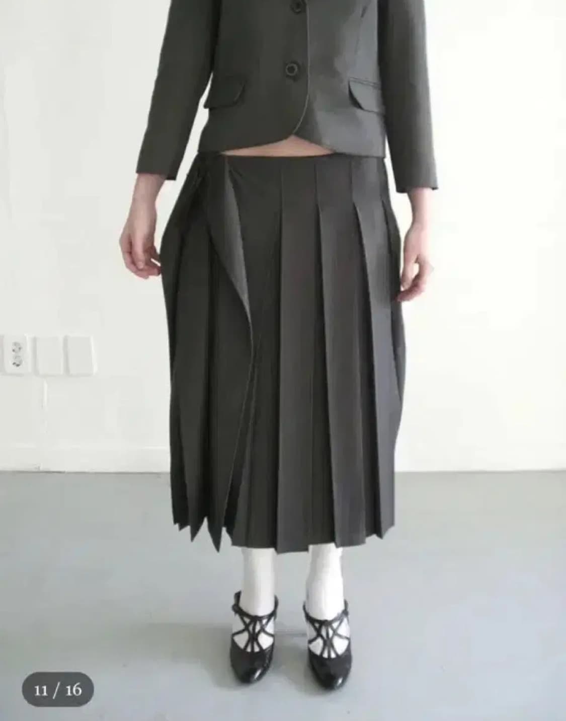 에옹쓰 2024 오프비트 스커트 상품이미지2