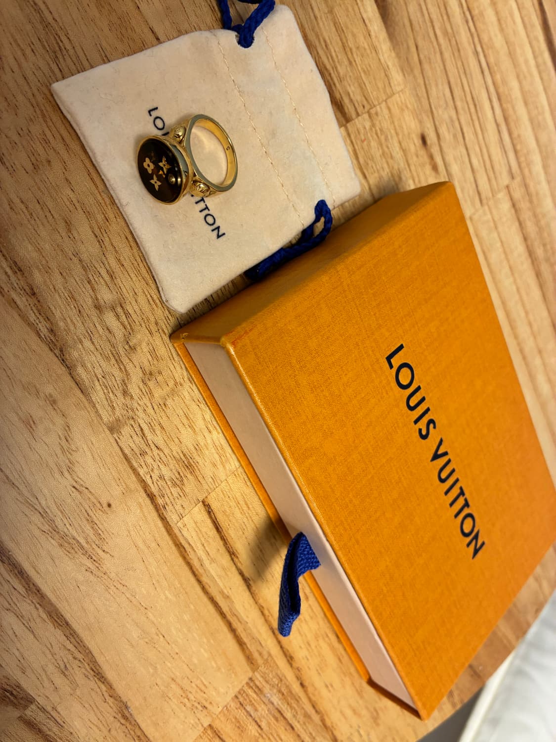 루이비통 반지 상품이미지1