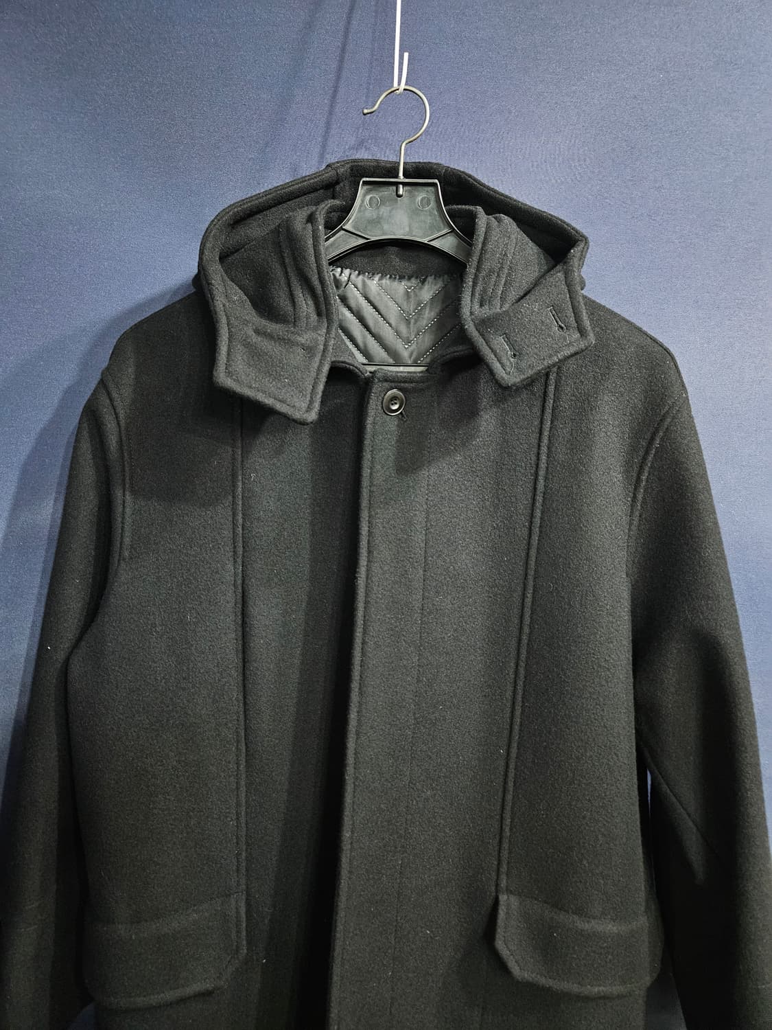 엘무드 블랙컬러 남성 세미오버핏 100 후드 롱코트  상품이미지7