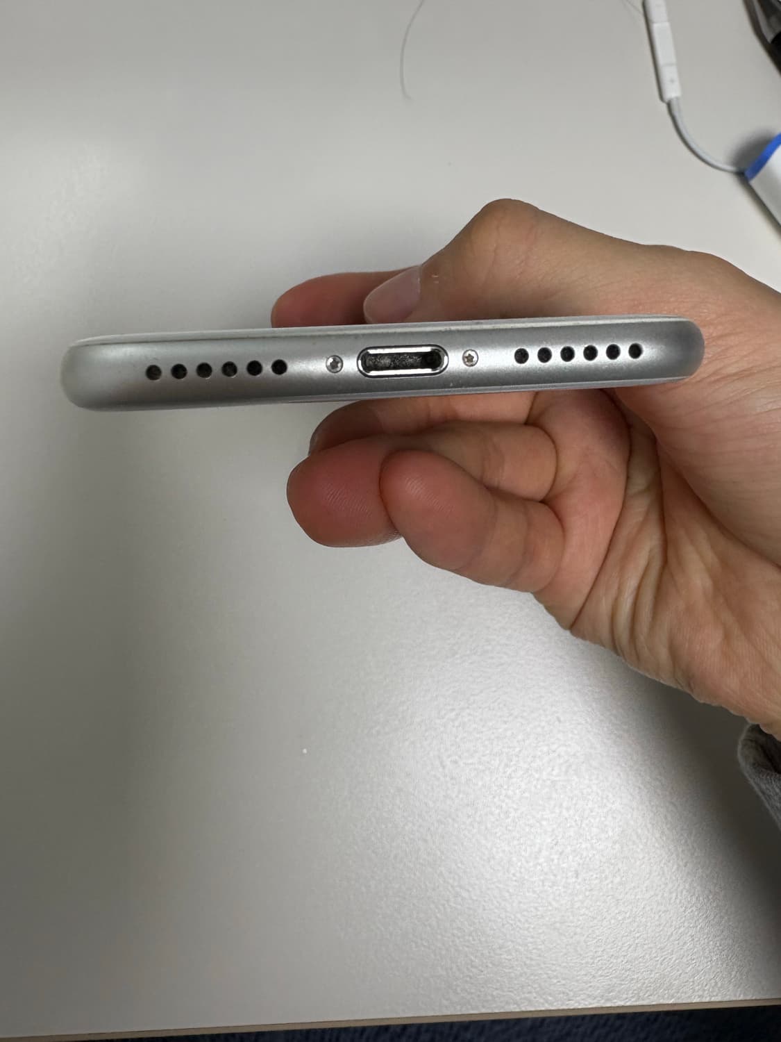 아이폰 8 실버 64gb 상품이미지6