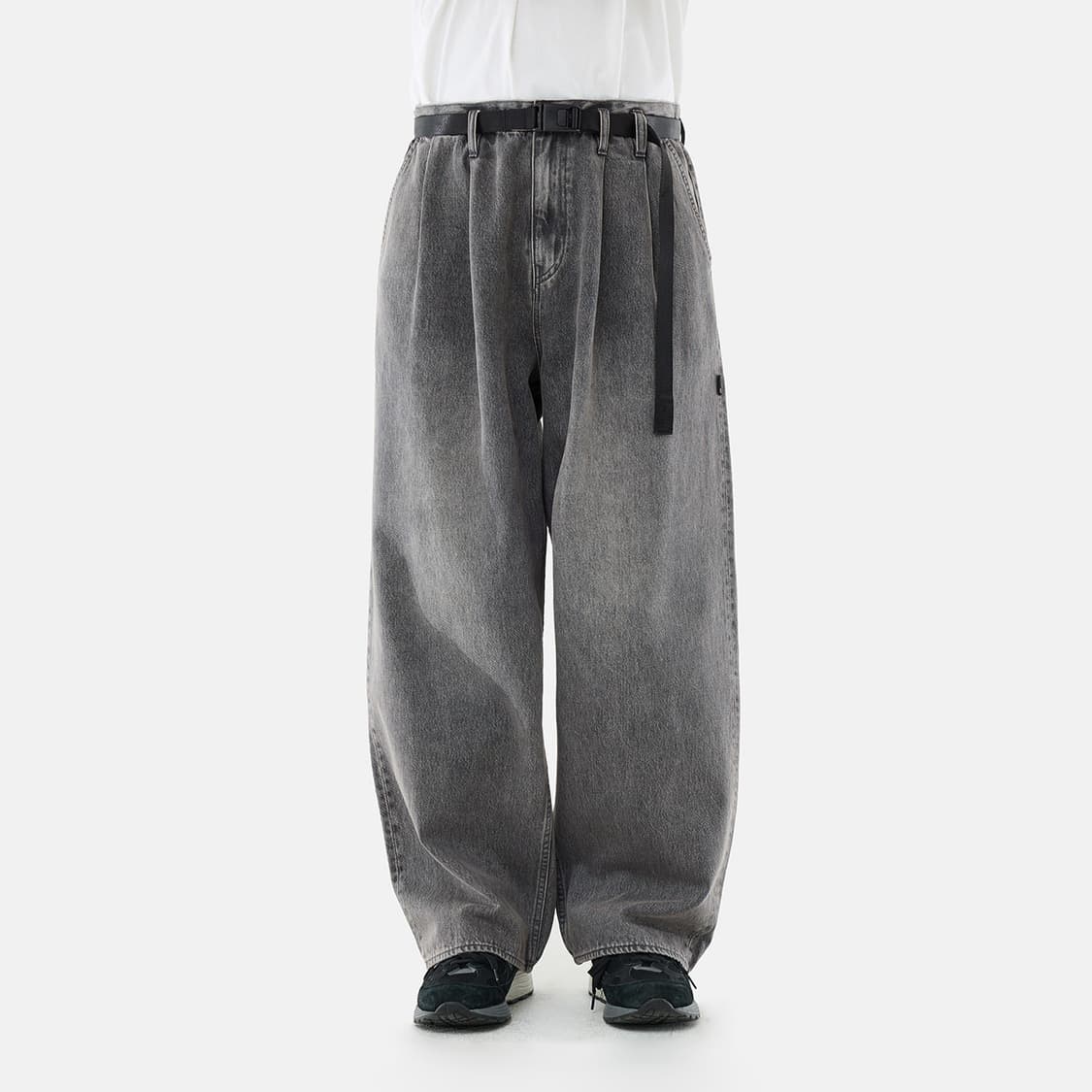 [2] 모이프 와이드 벨티드 데님 블리치드 블랙 moif 상품이미지4