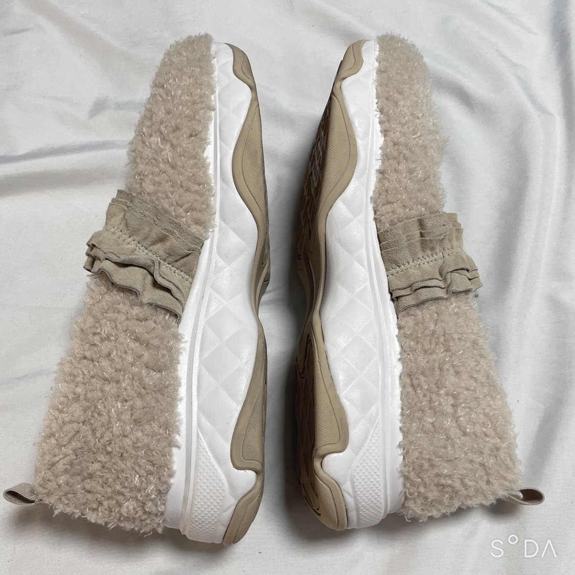 슈콤마보니 양털 플랫 스니커즈 240mm 상품이미지7