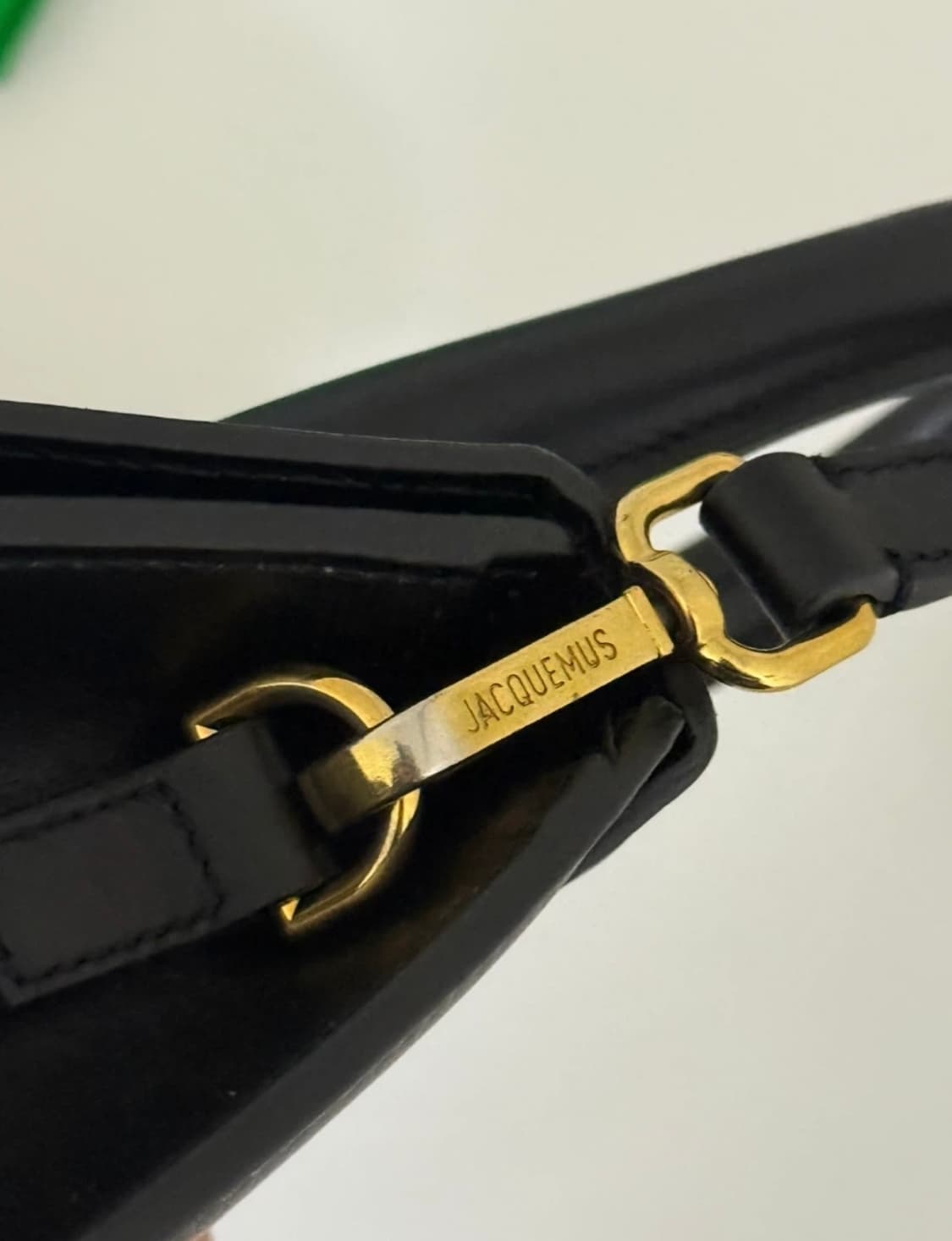 자크뮈스 르 치키토 모옌 레더백 상품이미지8