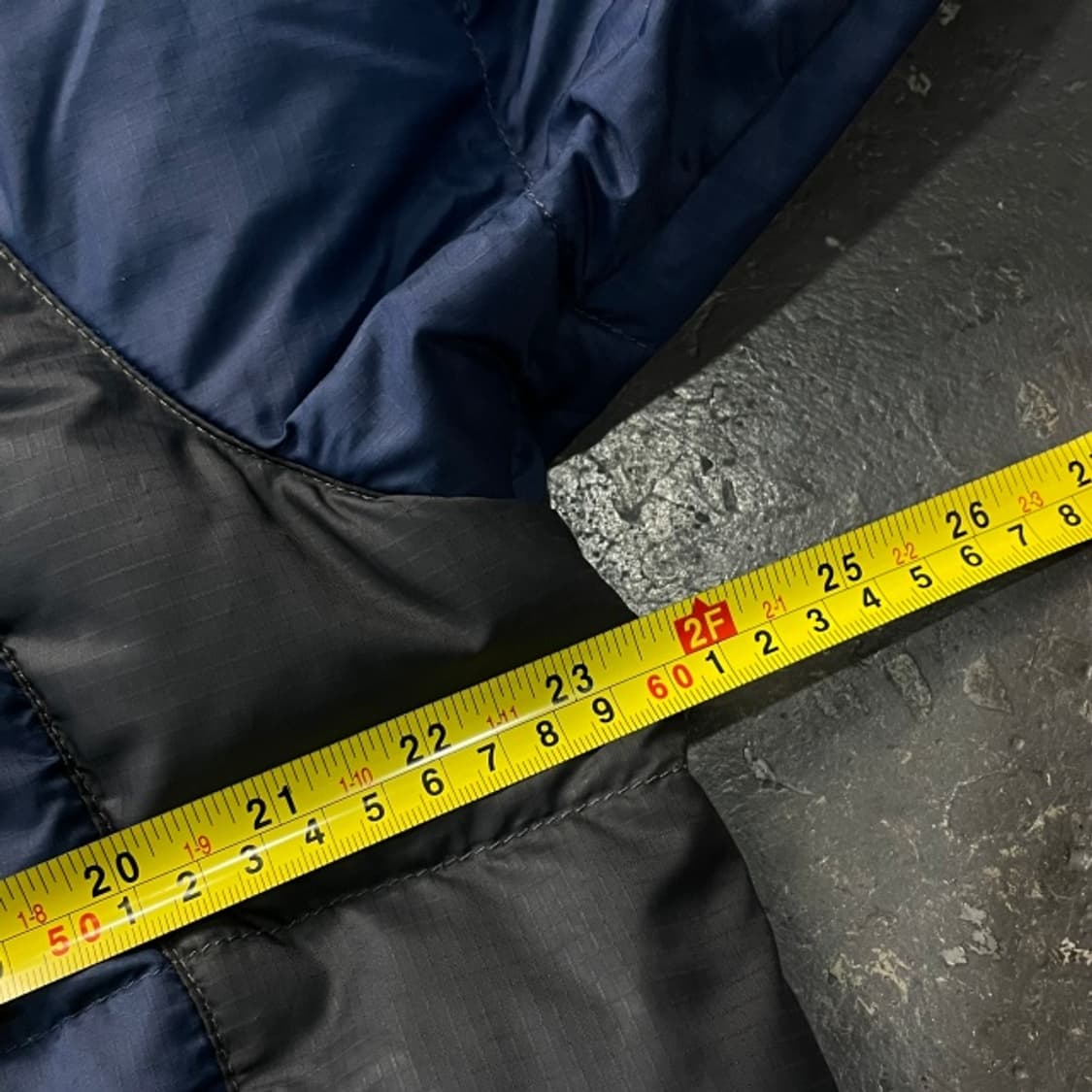 100 노스페이스 아콘카구아 550 패딩  상품이미지6