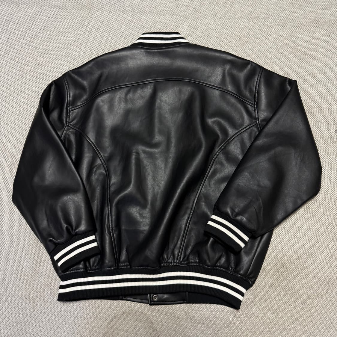 TAKEASY 테이크이지 레더 바시티 자켓 상품이미지5