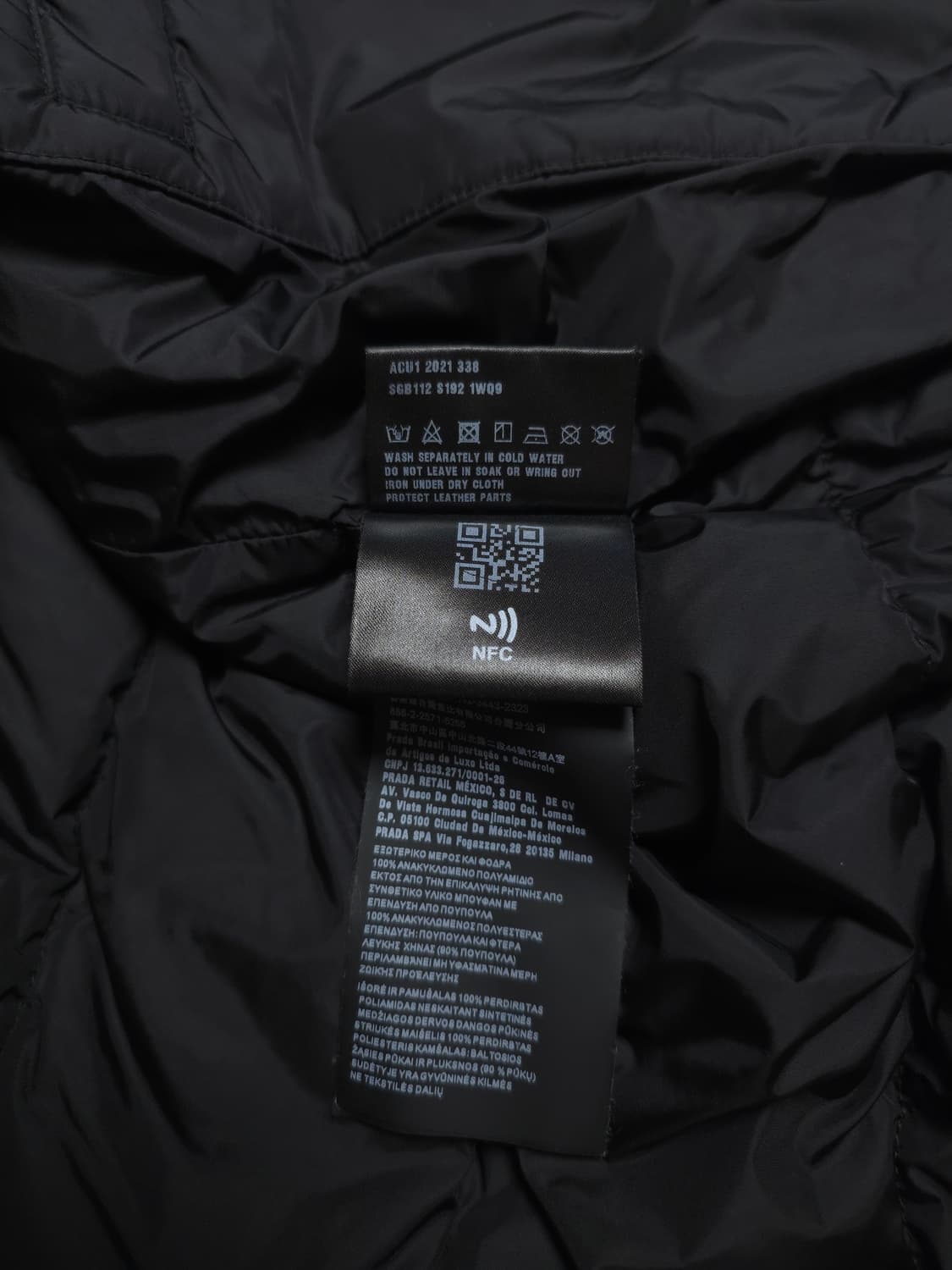 [50] 프라다 리나일론 패딩 자켓 블랙(SGB112) 상품이미지9
