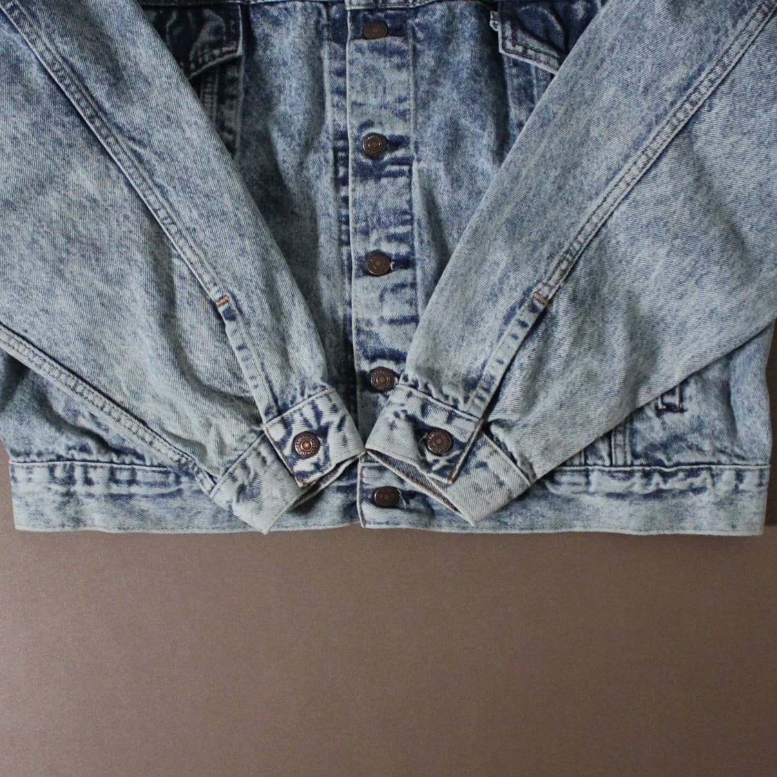 00s Levi’s 리바이스 75068 아이스 워시 데님 자켓 L006 상품이미지4