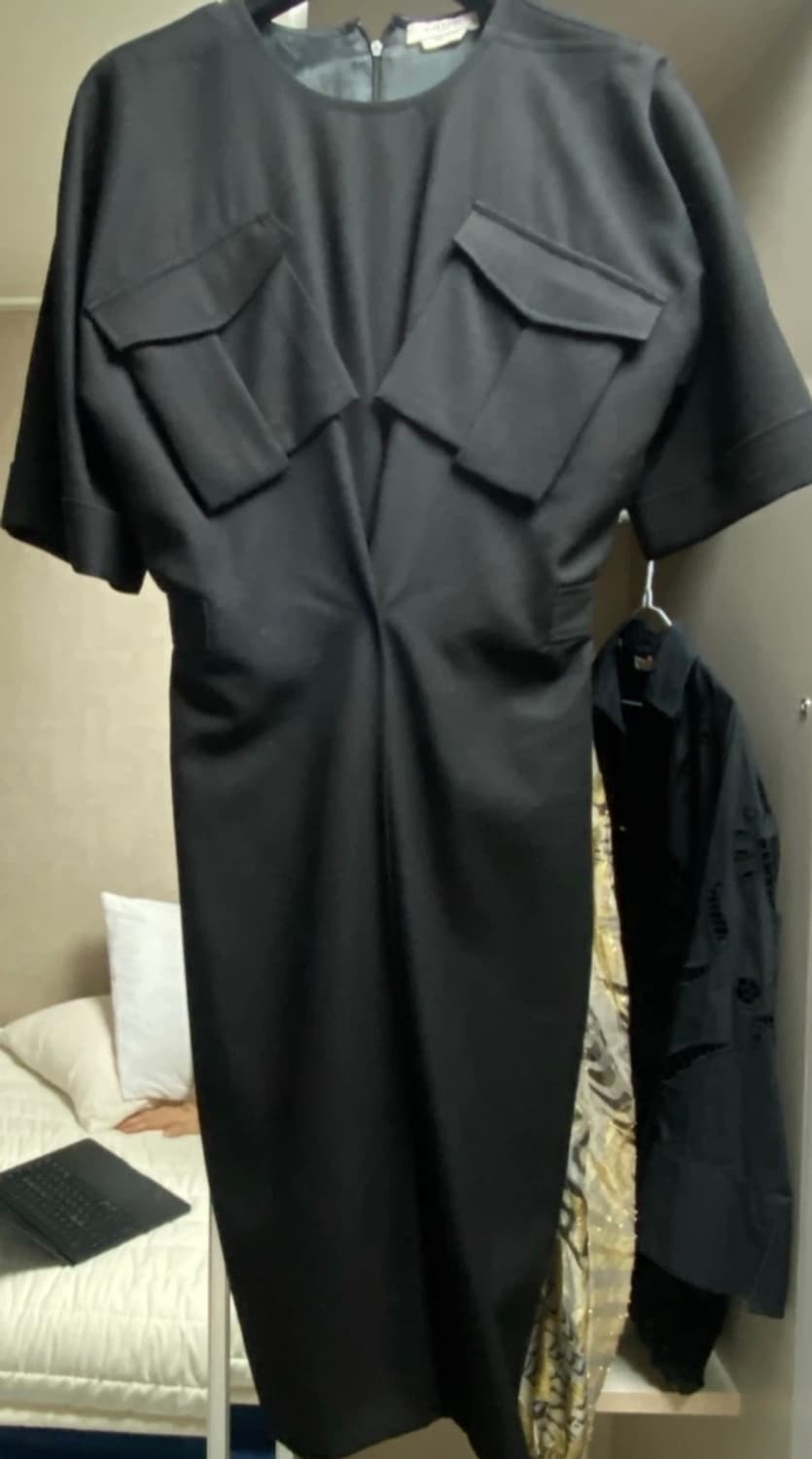 [정품] 지방시(GIVENCHY) 아키텍처럴 포켓 디테일 미디 드레스 상품이미지2