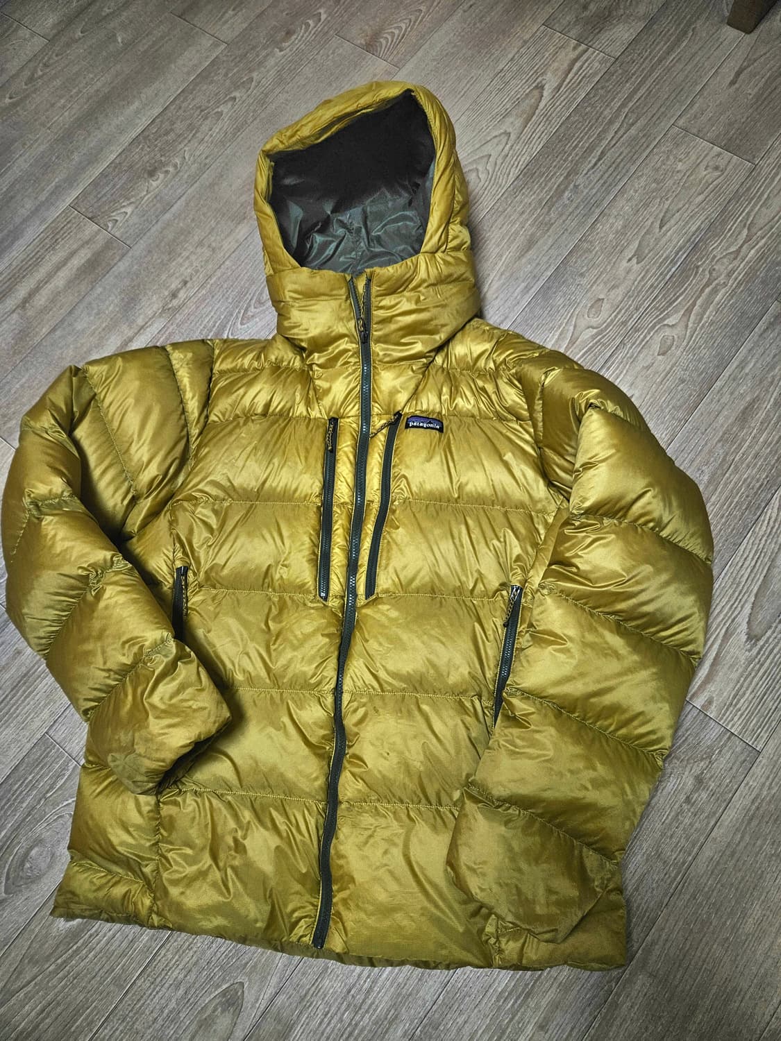 파타고니아 피츠로이 구스다운 패딩 라지 후드 후디 상품이미지1