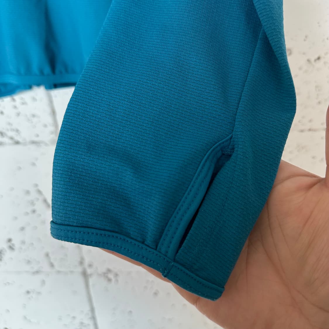 우먼L 유니클로 에어리즘 러닝 후드 상품이미지5