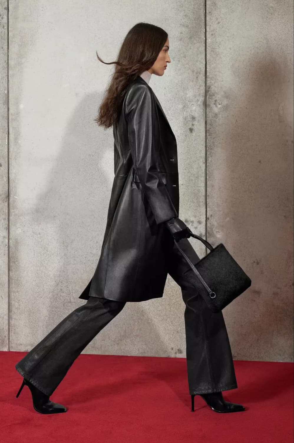 Ludovic de Saint Sernin 코팅 플레어핏 부츠컷 데님 진 상품이미지5