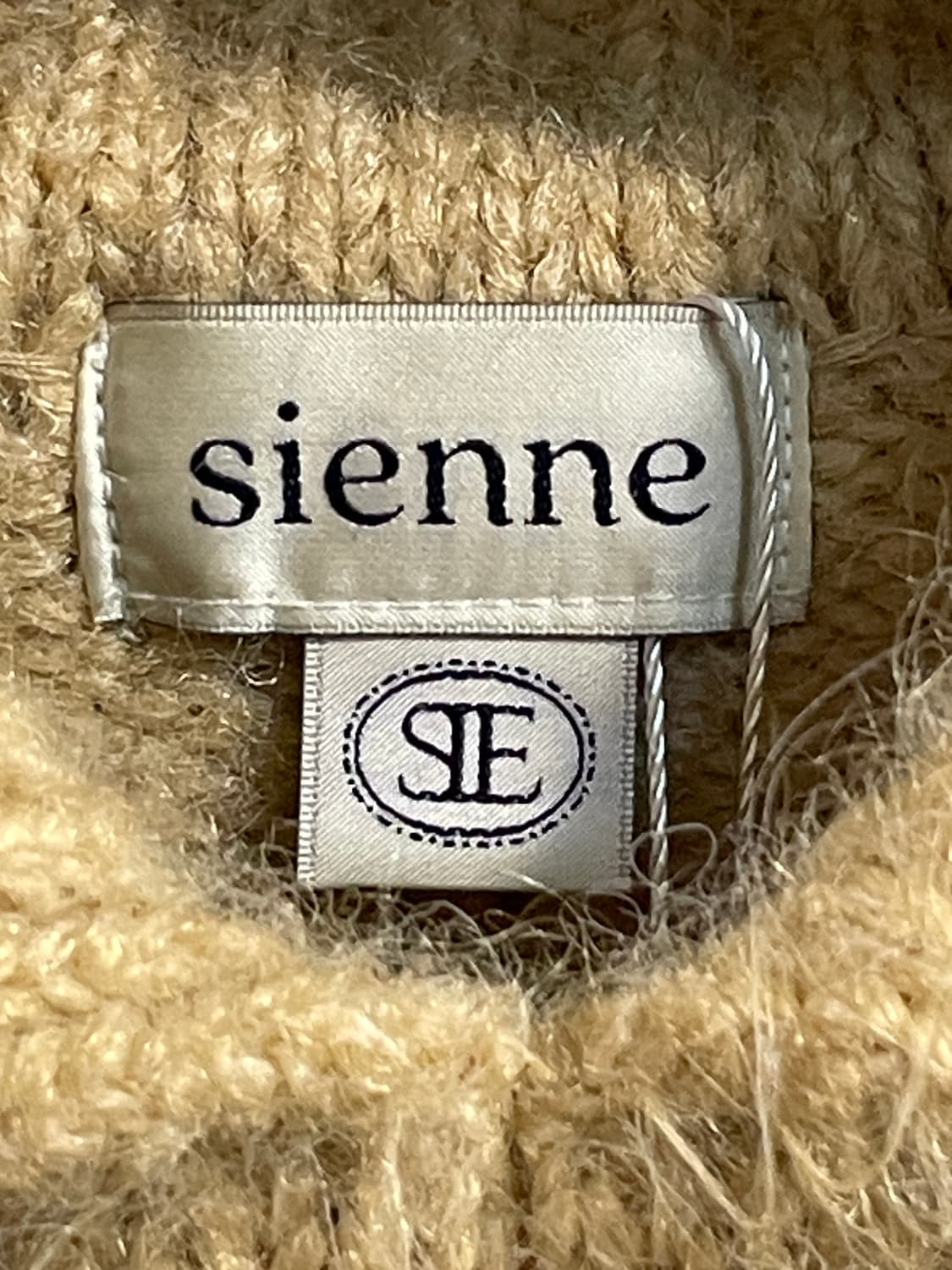 시엔느 카라 니트 스웨터 상품이미지2