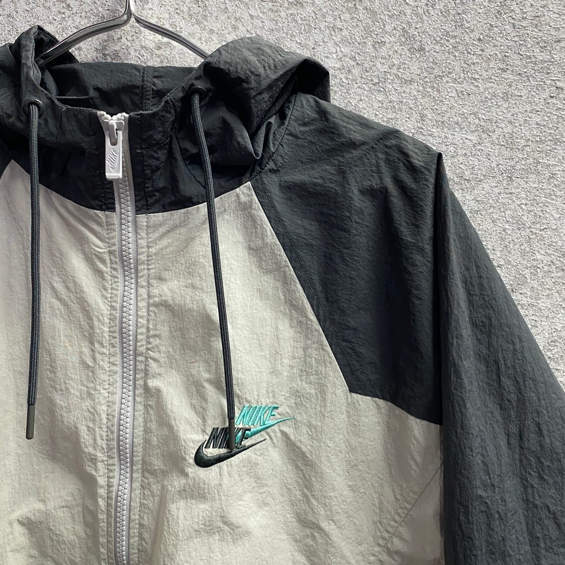 나이키 신형 빅로고 나일론 메탈  러닝 바람막이 B3508 상품이미지3