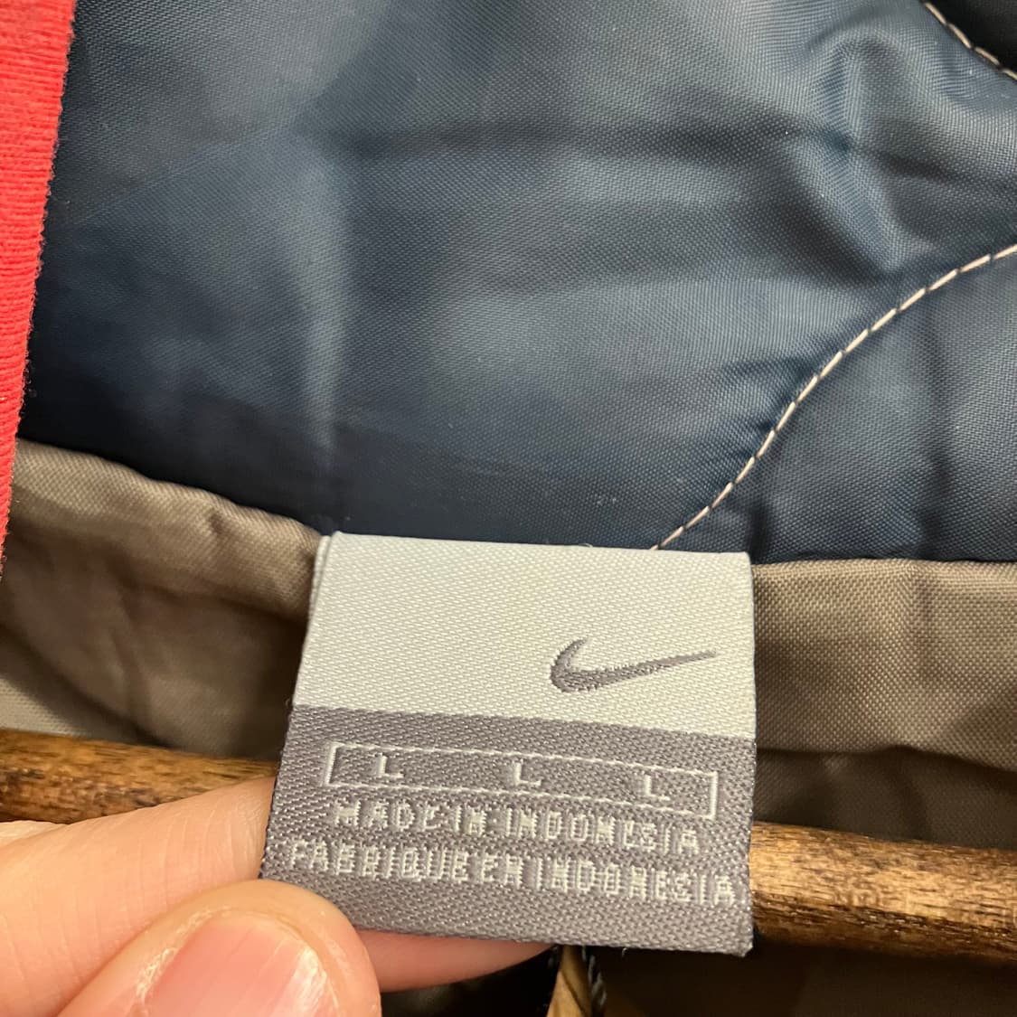 N6 나이키 퀼팅 경량 자켓 상품이미지4