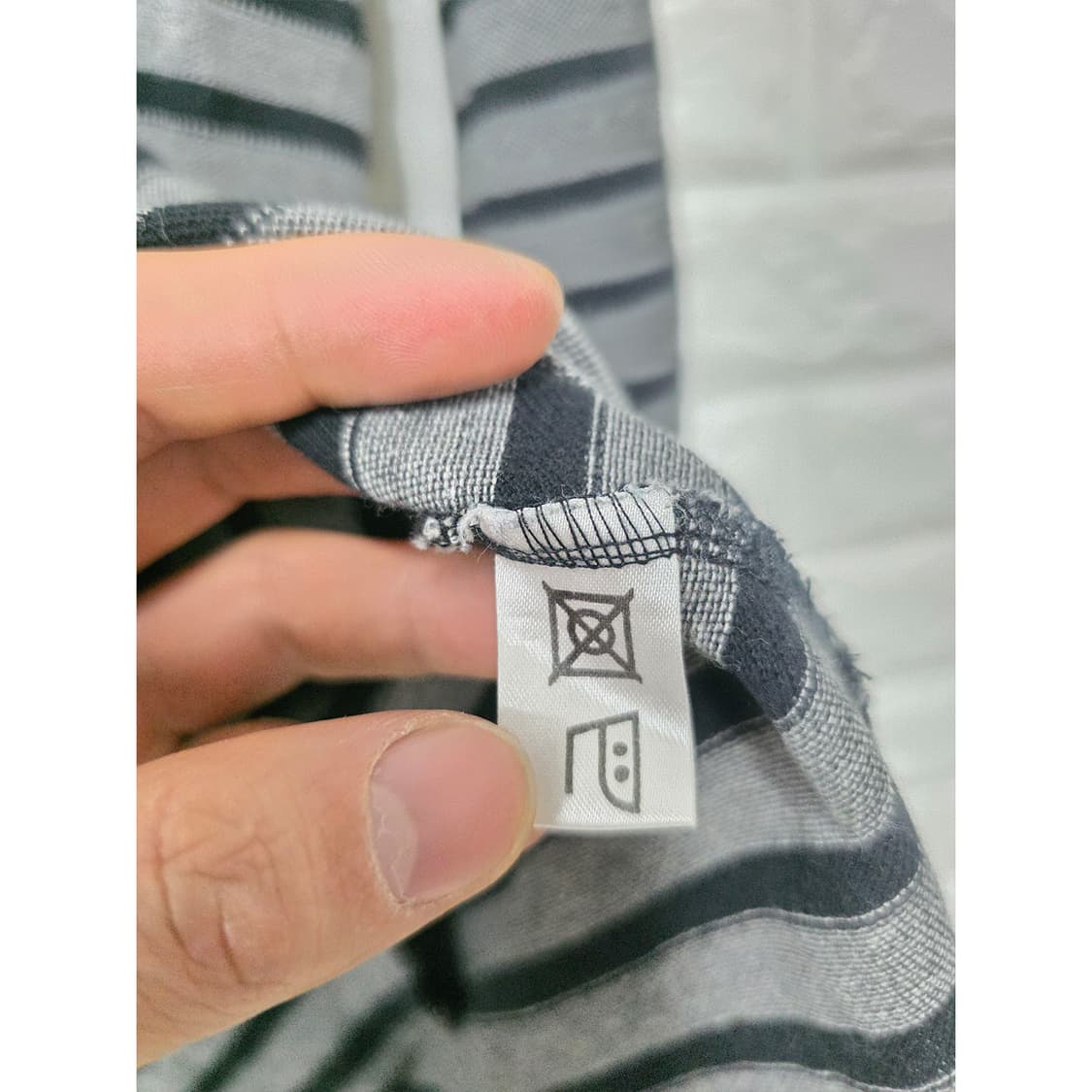 버버리 스트라이프 롱슬리브 폴로티 L 상품이미지3