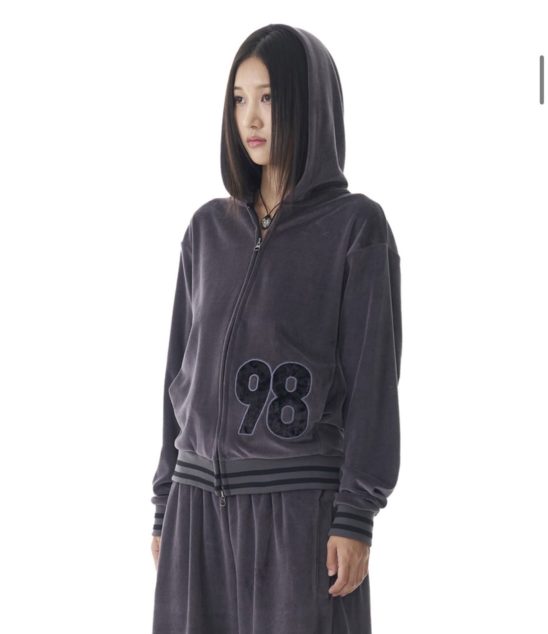 아캄 98 패치 벨벳 집업+팬츠 세트 다크그레이 상품이미지2