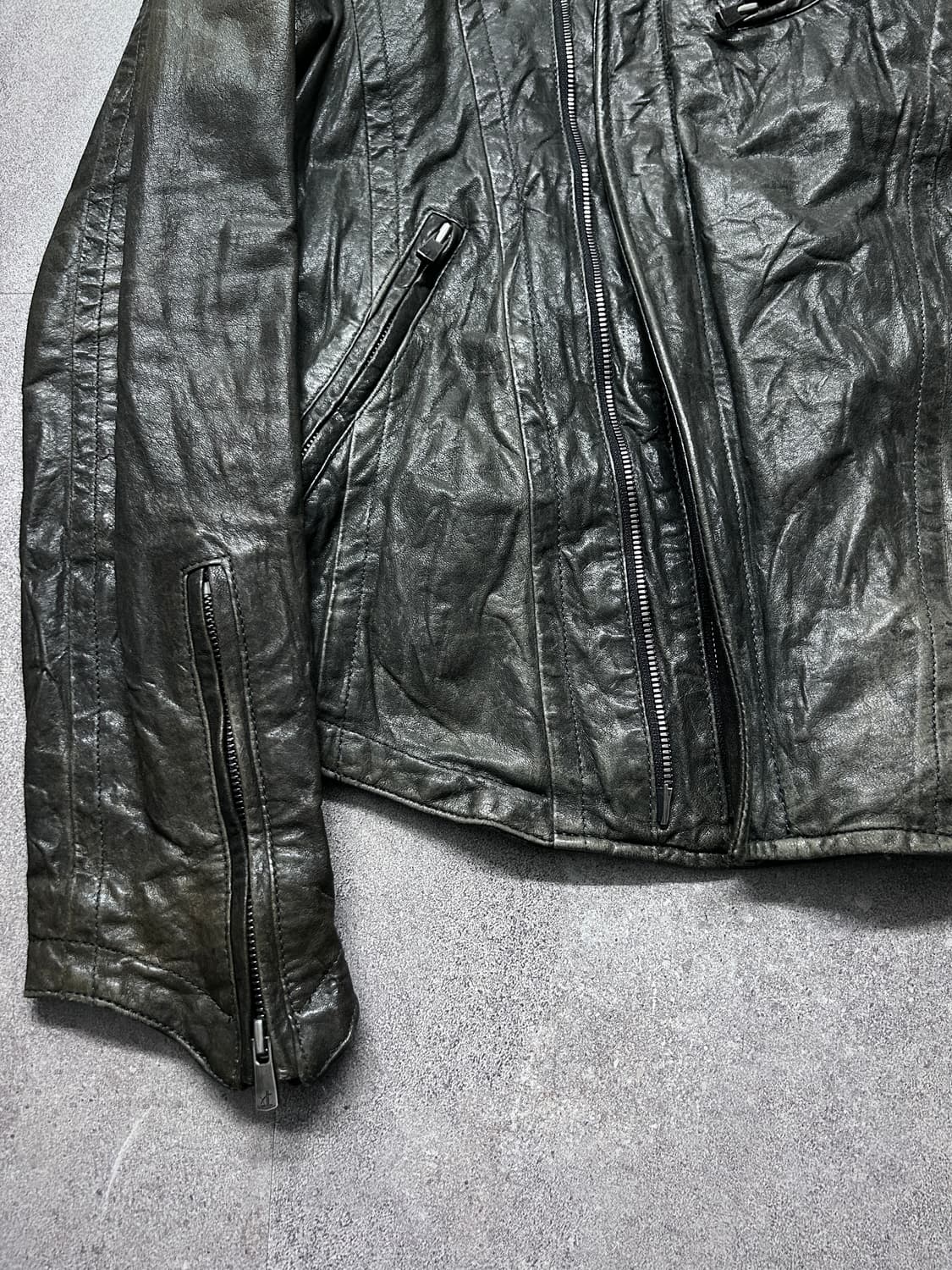 Luv Maison 아카이브 비대칭 하이넥 램스킨 자켓 상품이미지6