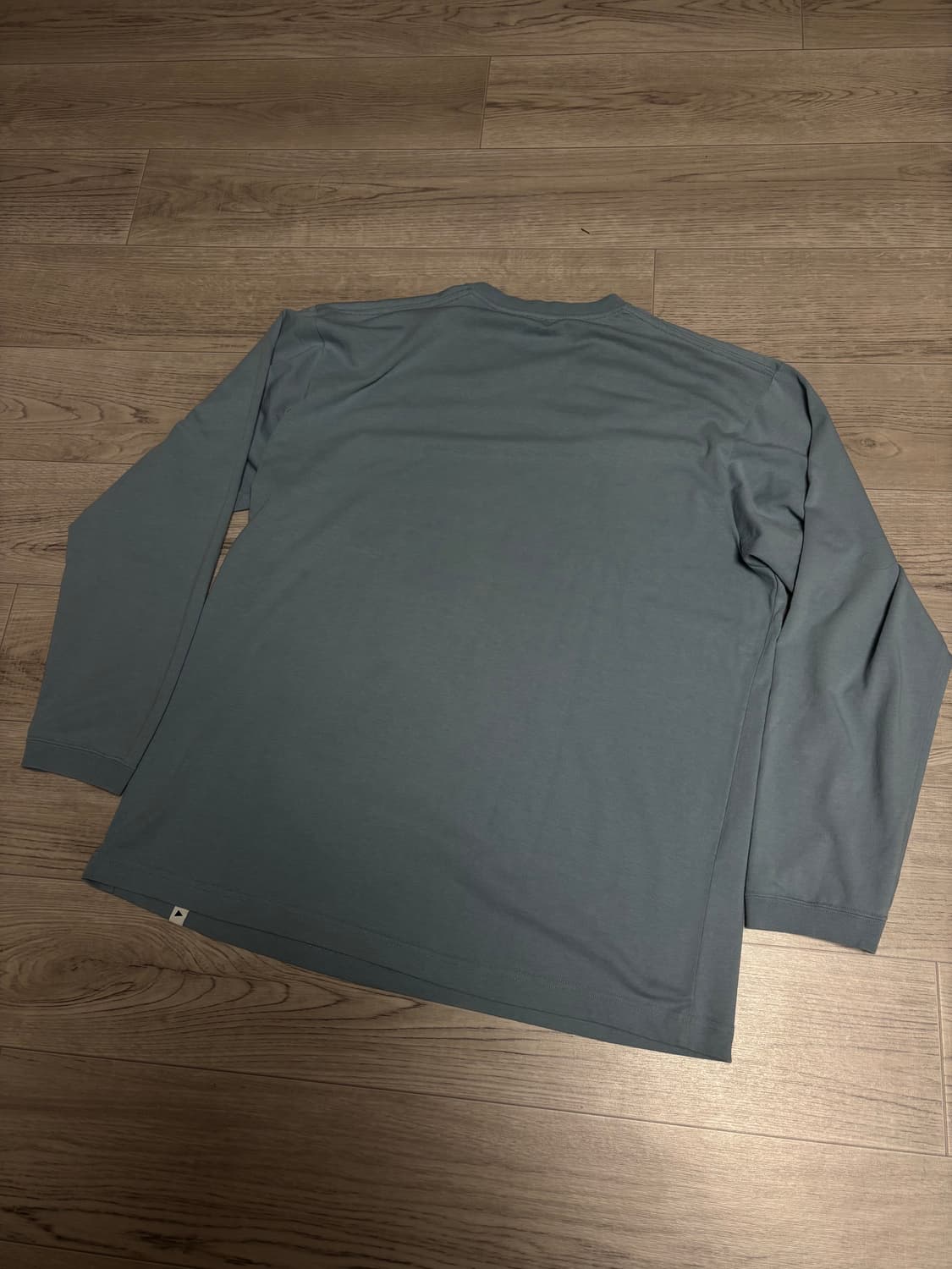 [XL] 앤드원더 로고 긴팔 티셔츠 상품이미지2