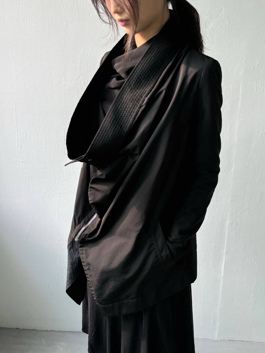 릭오웬스 비대칭 드레이프 자켓 상품이미지1