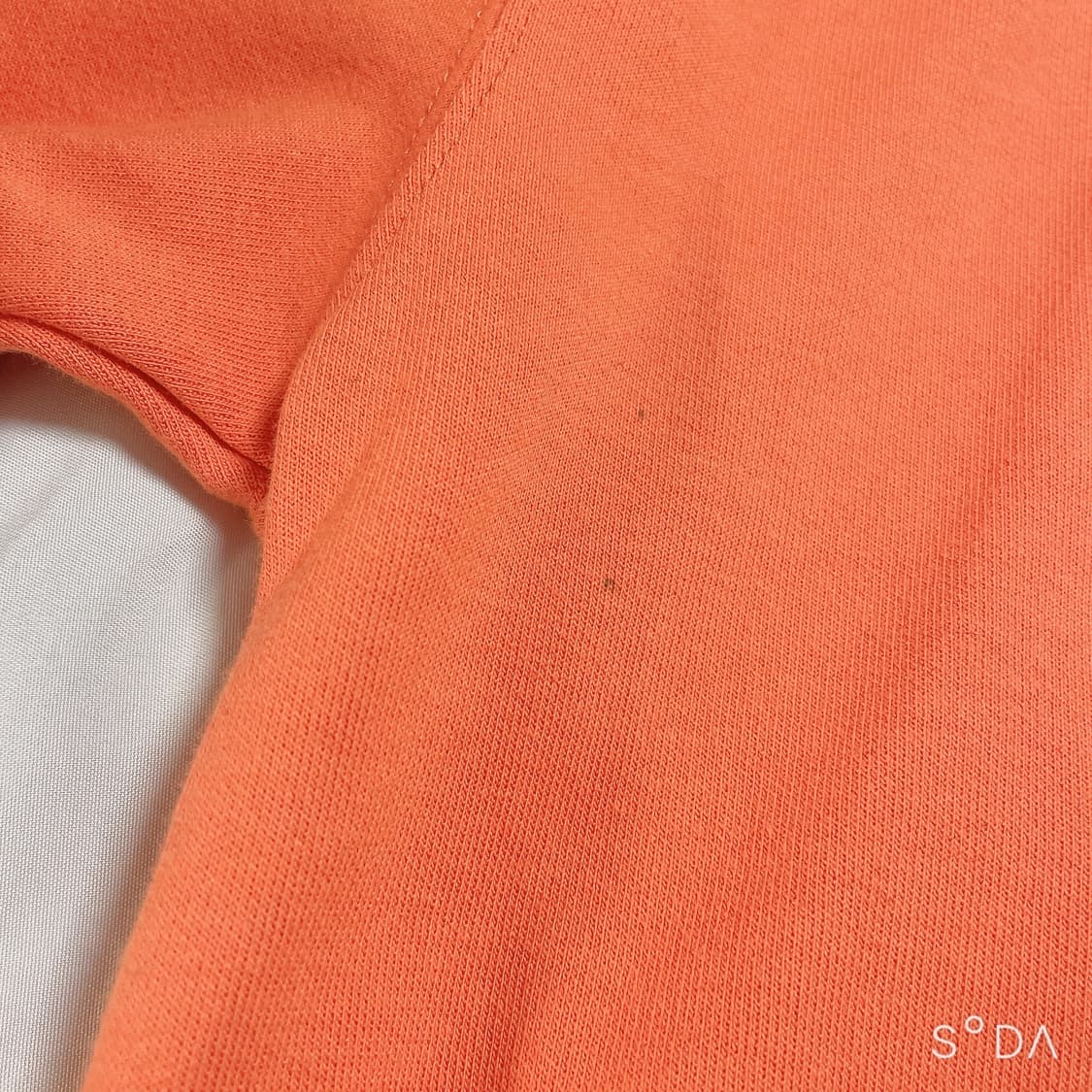 아더에러 메종키츠네 오렌지 맨투맨 상품이미지10