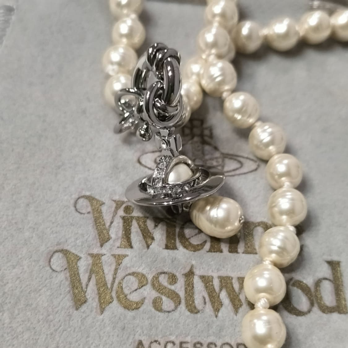 비비안웨스트우드 아카이브 진주 펄 레인드랍 orb 초커 목걸이 상품이미지6