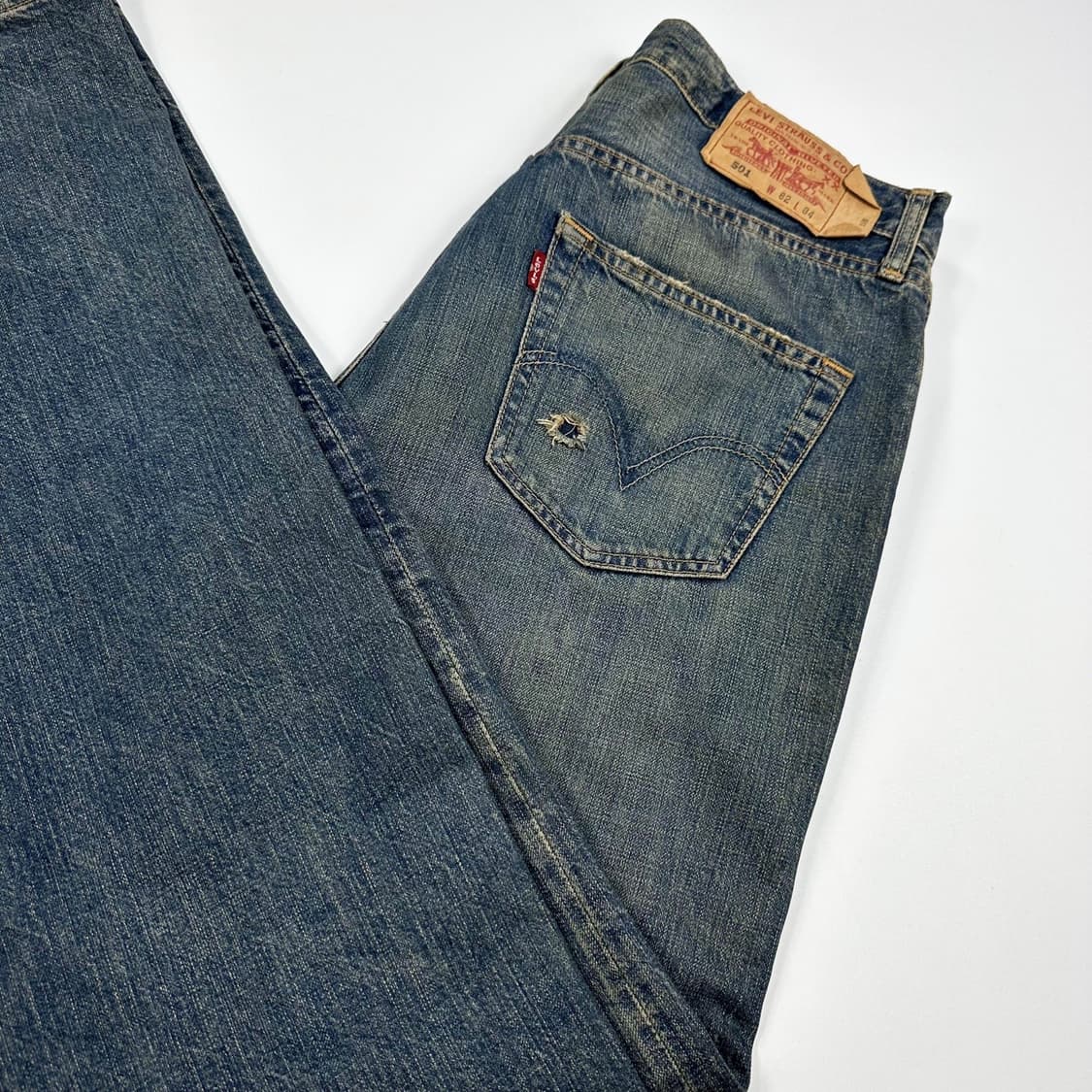 리바이스 501 오리지널 워싱 데님 팬츠 (32인치) 상품이미지1
