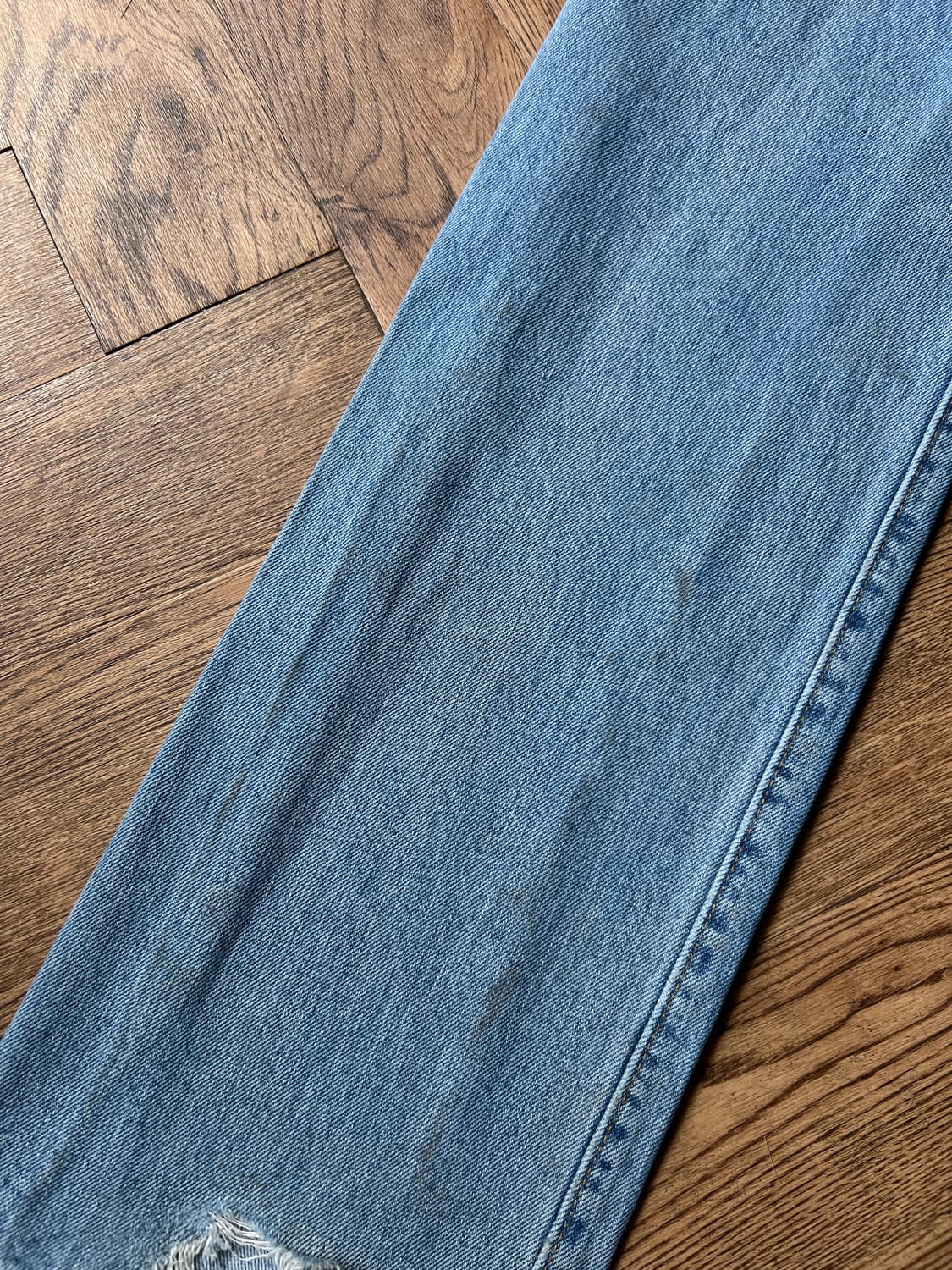 [33]리바이스 501 데미지드 미디엄블루 데님 팬츠 상품이미지8