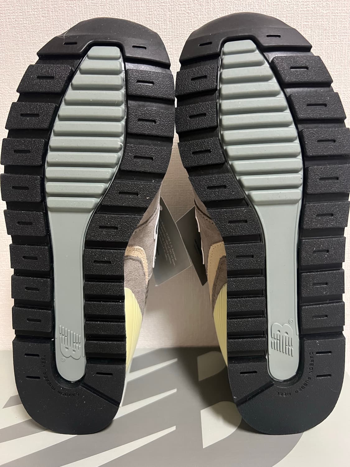 뉴발란스 996 (메이드 라인) 265 팝니다 상품이미지5