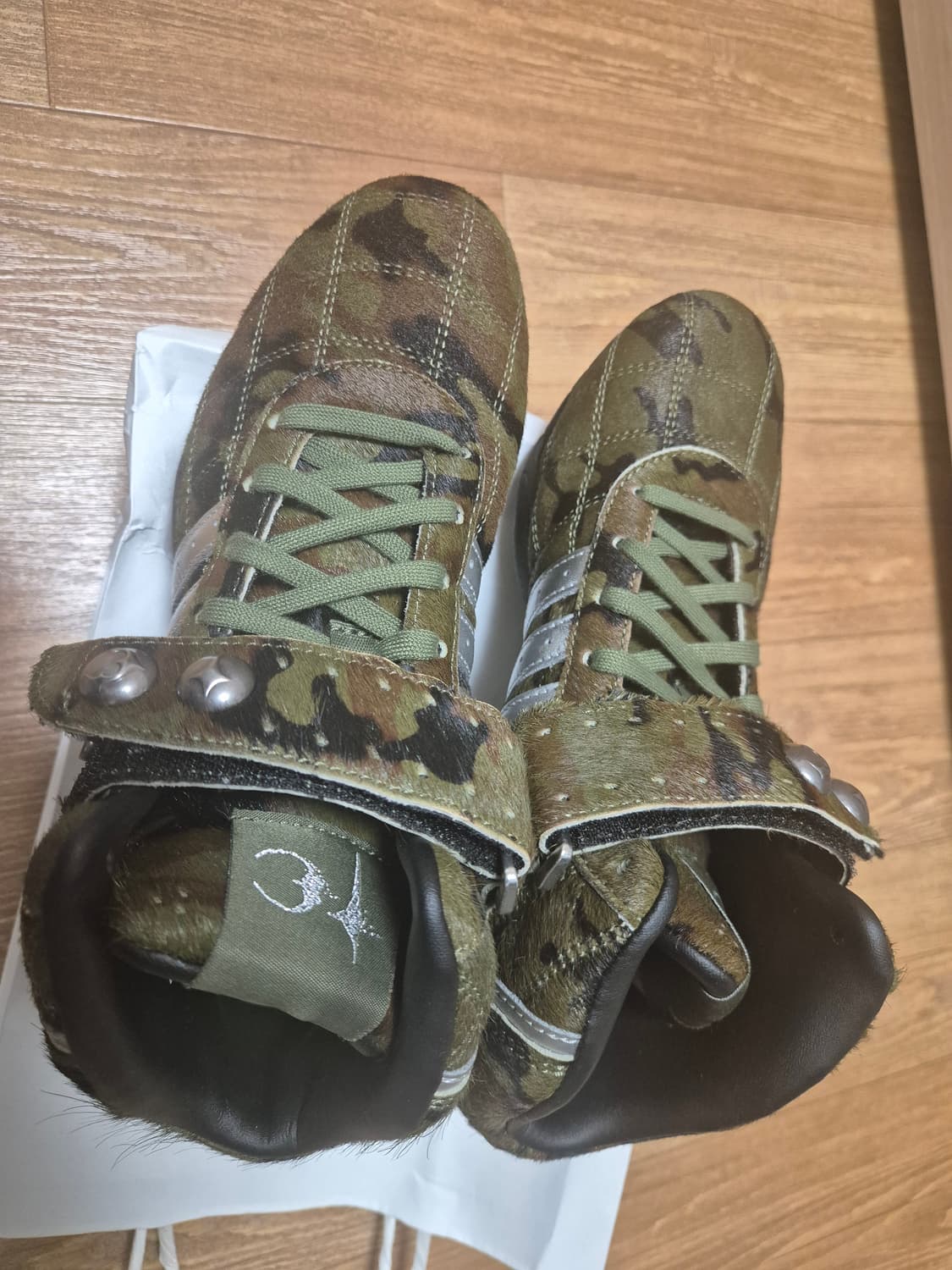 떠그클럽 아디다스 콜라보 신발 225 상품이미지6