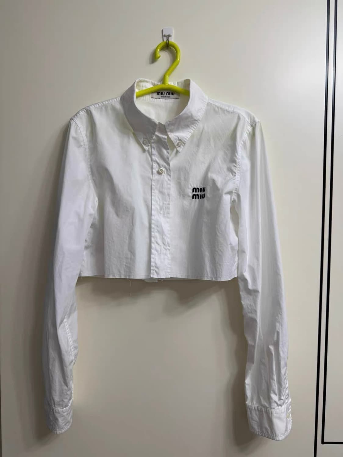(~2/5, 유튜버 hazi 착용) 미우미우 포플린 크롭 셔츠 38 상품이미지2