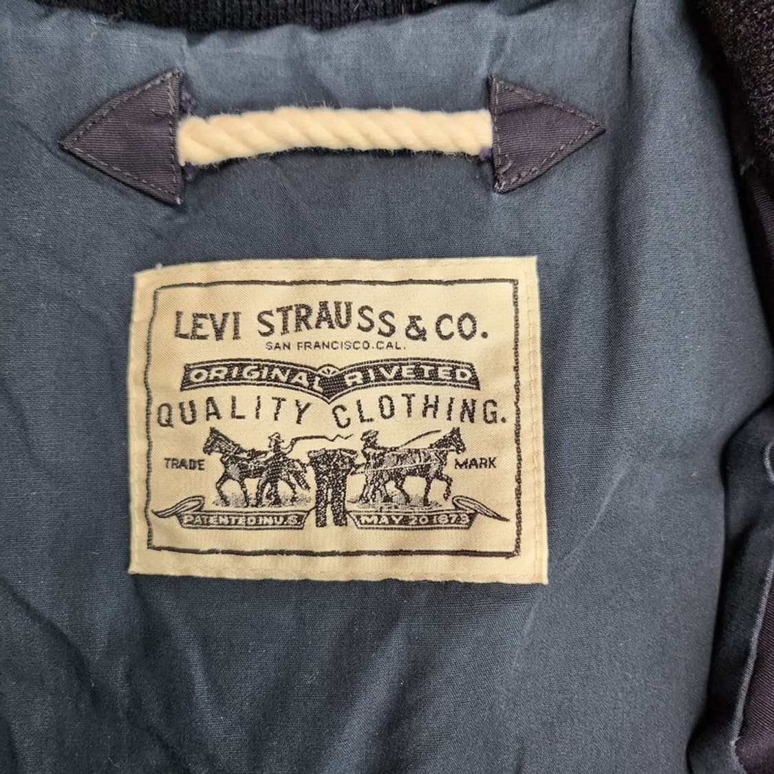 LEVI'S 덕다운 패딩 점퍼 L 상품이미지6