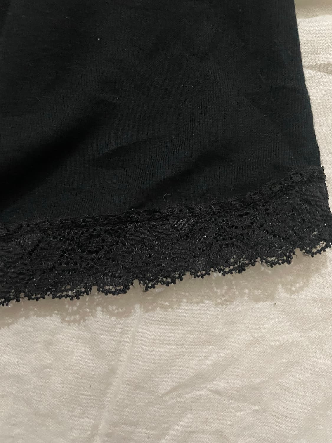 MICHEL KLEIN 블랙 레이스 슬림 나시  상품이미지4