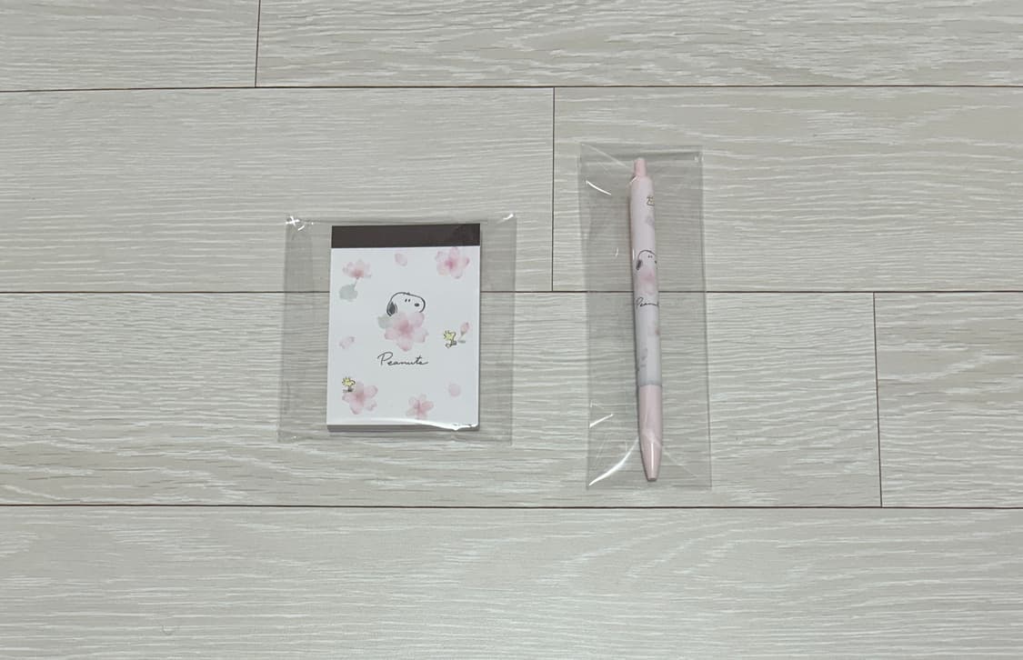 스누피 사쿠라 벚꽃 시리즈 떡메모지/0.5mm 볼펜(검정) 상품이미지1