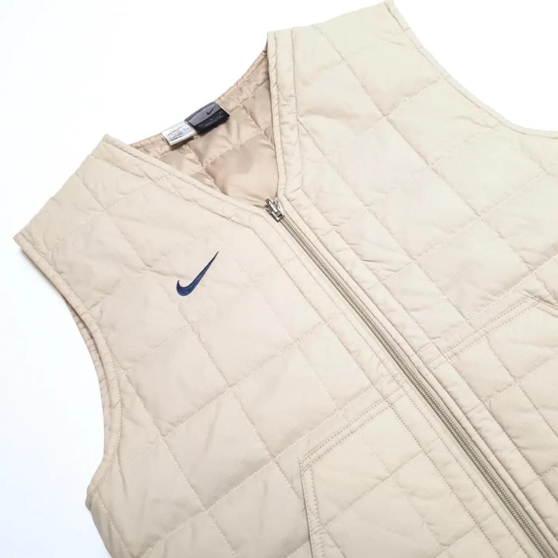 나이키 02's 올드스쿨 브이넥 누빔 경량 패딩 조끼 상품이미지2