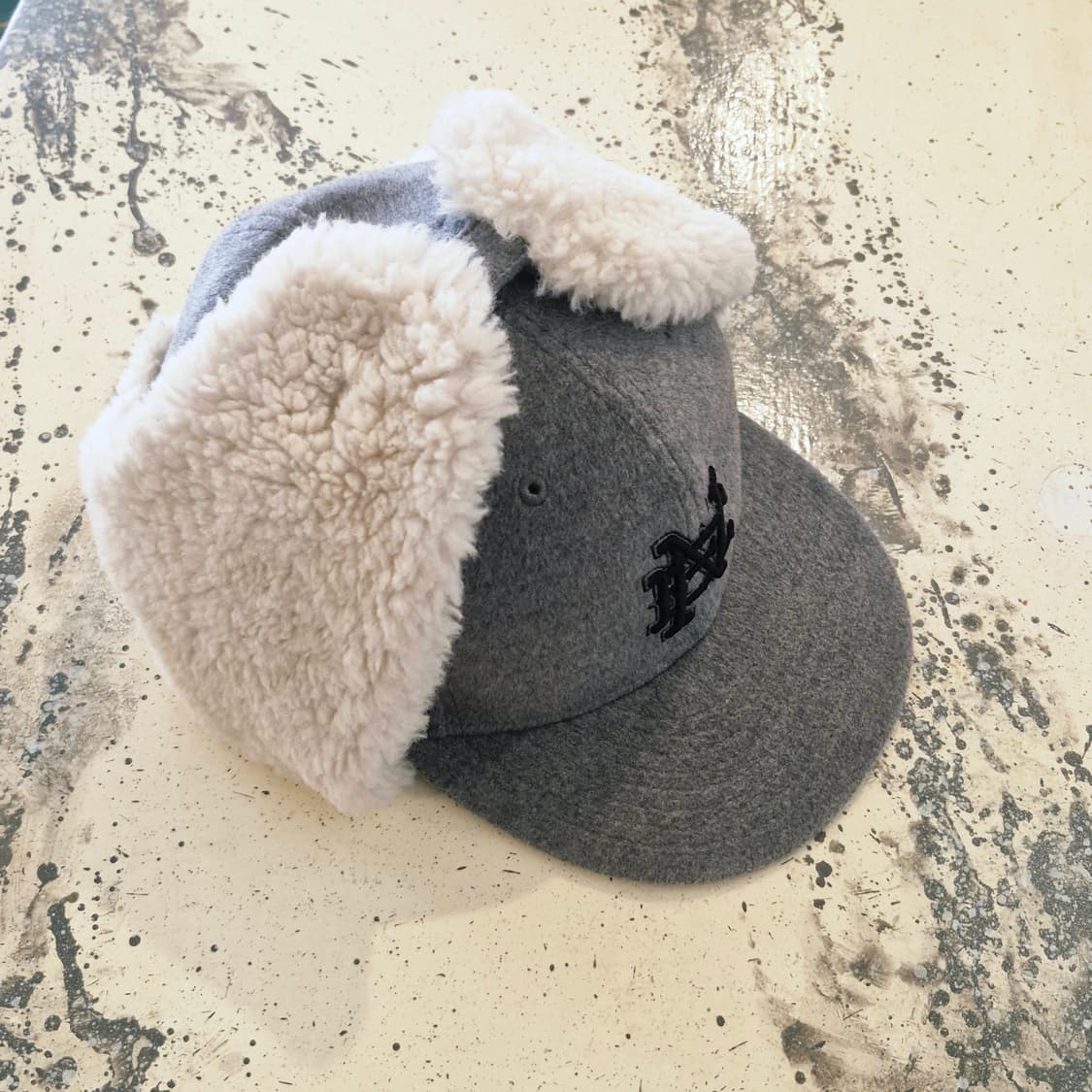 뉴에라 스냅백 트루퍼 햇 귀달이 모자 새상품급 상품이미지1