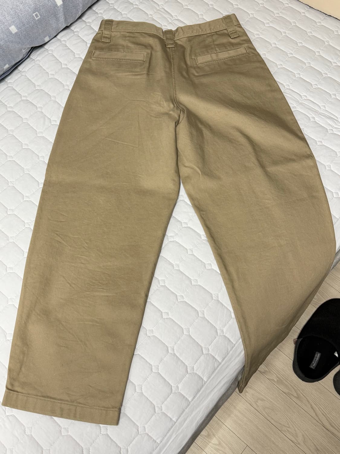 유니클로U 와이드핏 치노팬츠 베이지 82 상품이미지2